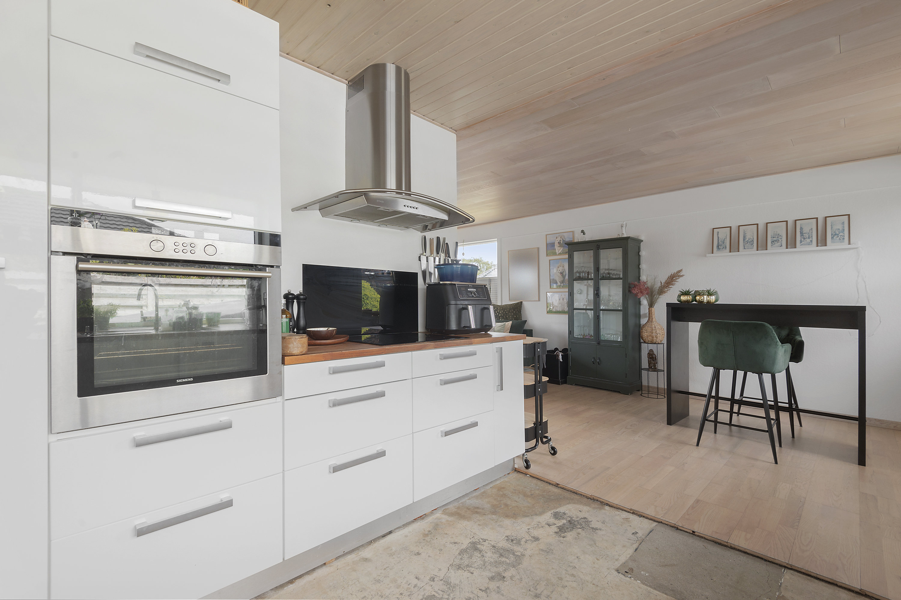 Fremhævet køkken billede i fuldskærmstilstand. Billede af Søndre Fovrfeldvej 9, 6710 Esbjerg V