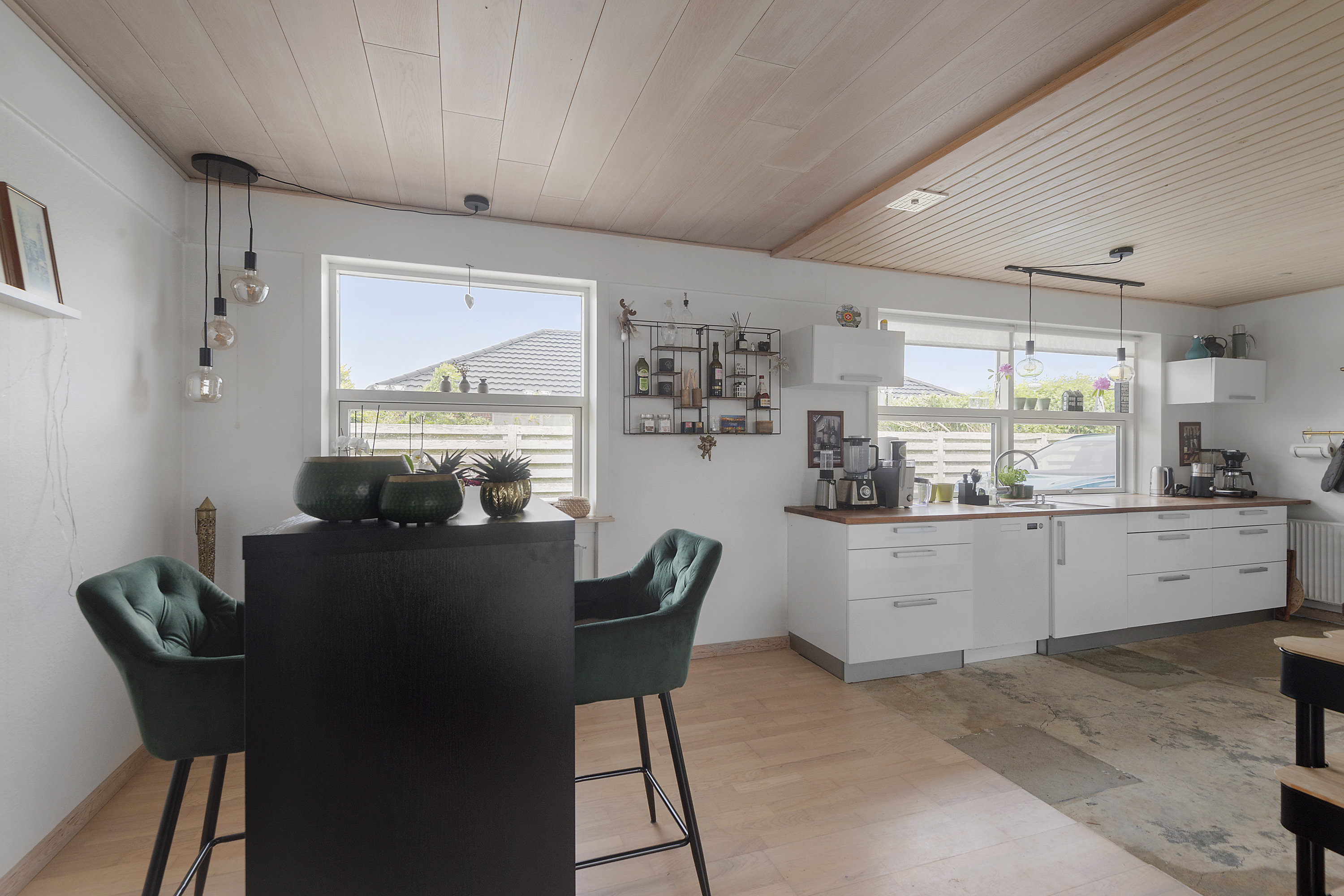 Fremhævet spisekøkken billede i fuldskærmstilstand. Billede af Søndre Fovrfeldvej 9, 6710 Esbjerg V