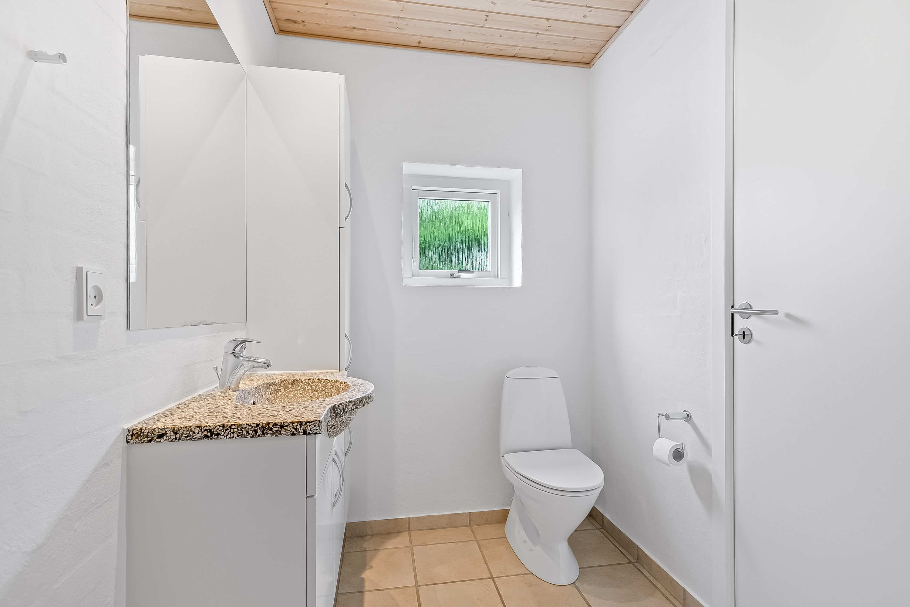 Fremhævet badeværelse billede i fuldskærmstilstand. Billede af Vesterbyvej 9B, Ødsted, 7100 Vejle