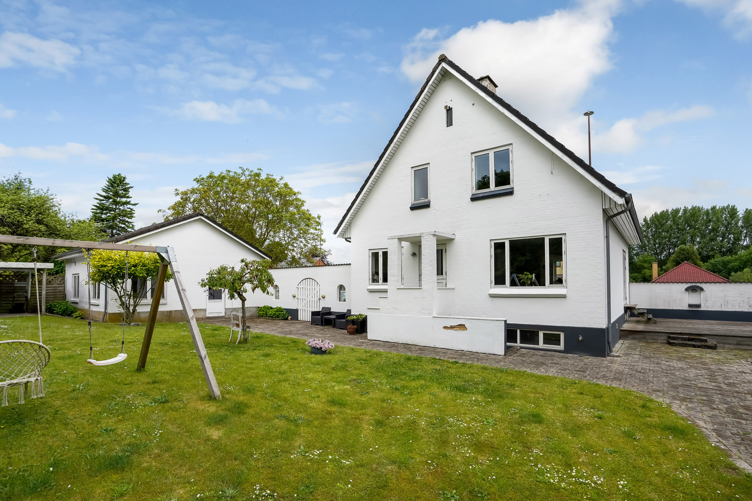 Fremhævet ejendommen billede i fuldskærmstilstand. Billede af Middelfartvej 402, Lille Ubberud, 5491 Blommenslyst