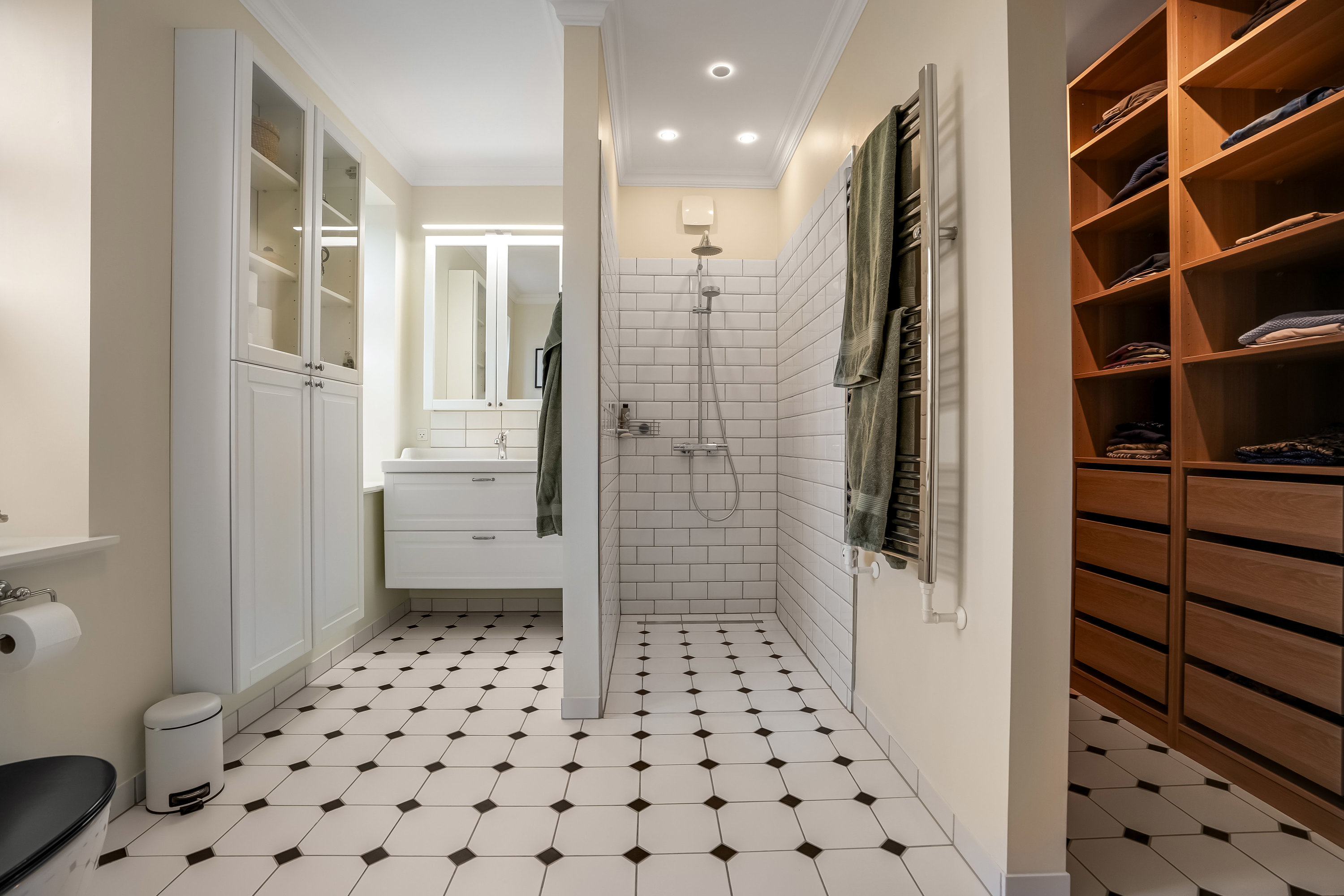 Fremhævet badeværelse billede i fuldskærmstilstand. Billede af Nygade 36, 5500 Middelfart