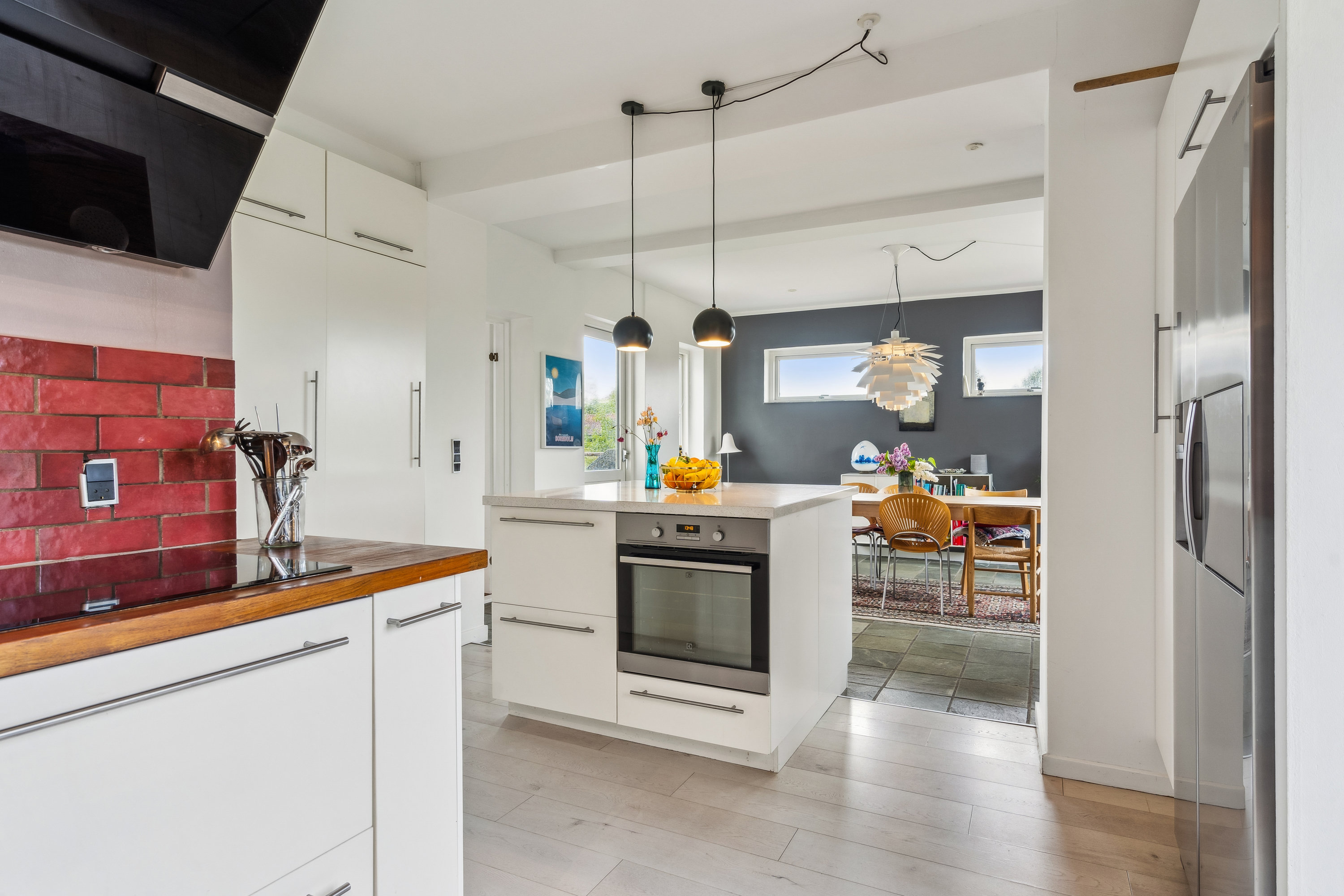 Fremhævet køkken billede i fuldskærmstilstand. Billede af Højgårds Vænge 4, 2880 Bagsværd