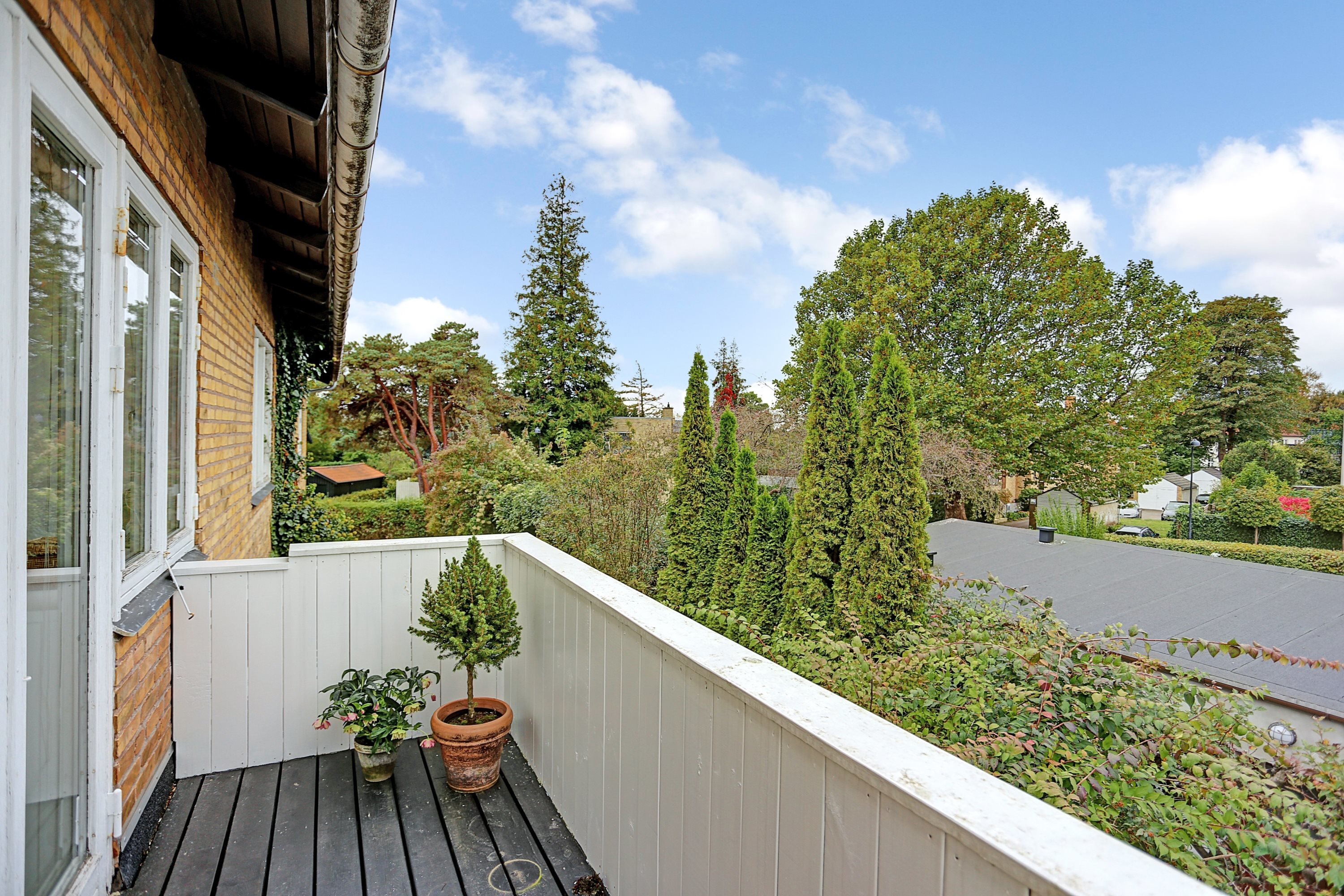 Fremhævet  billede i fuldskærmstilstand. Billede af Kollegievej 27, 2920 Charlottenlund