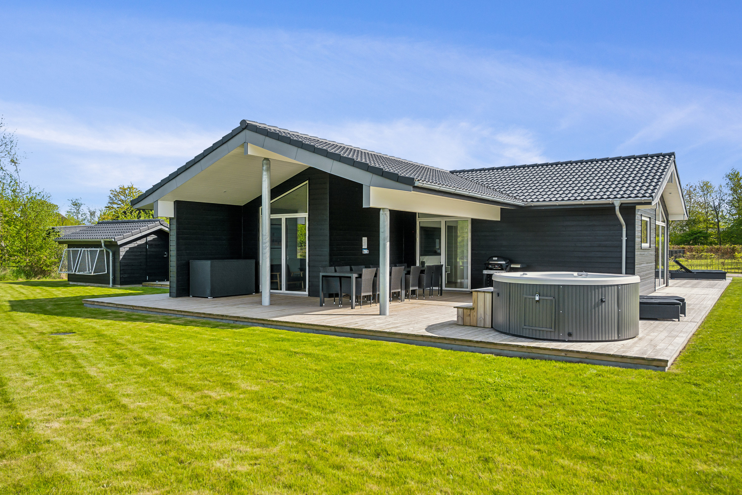 Miniaturebillede 1: . Billede af Rævehaven 4, Øster Hurup, 9560 Hadsund