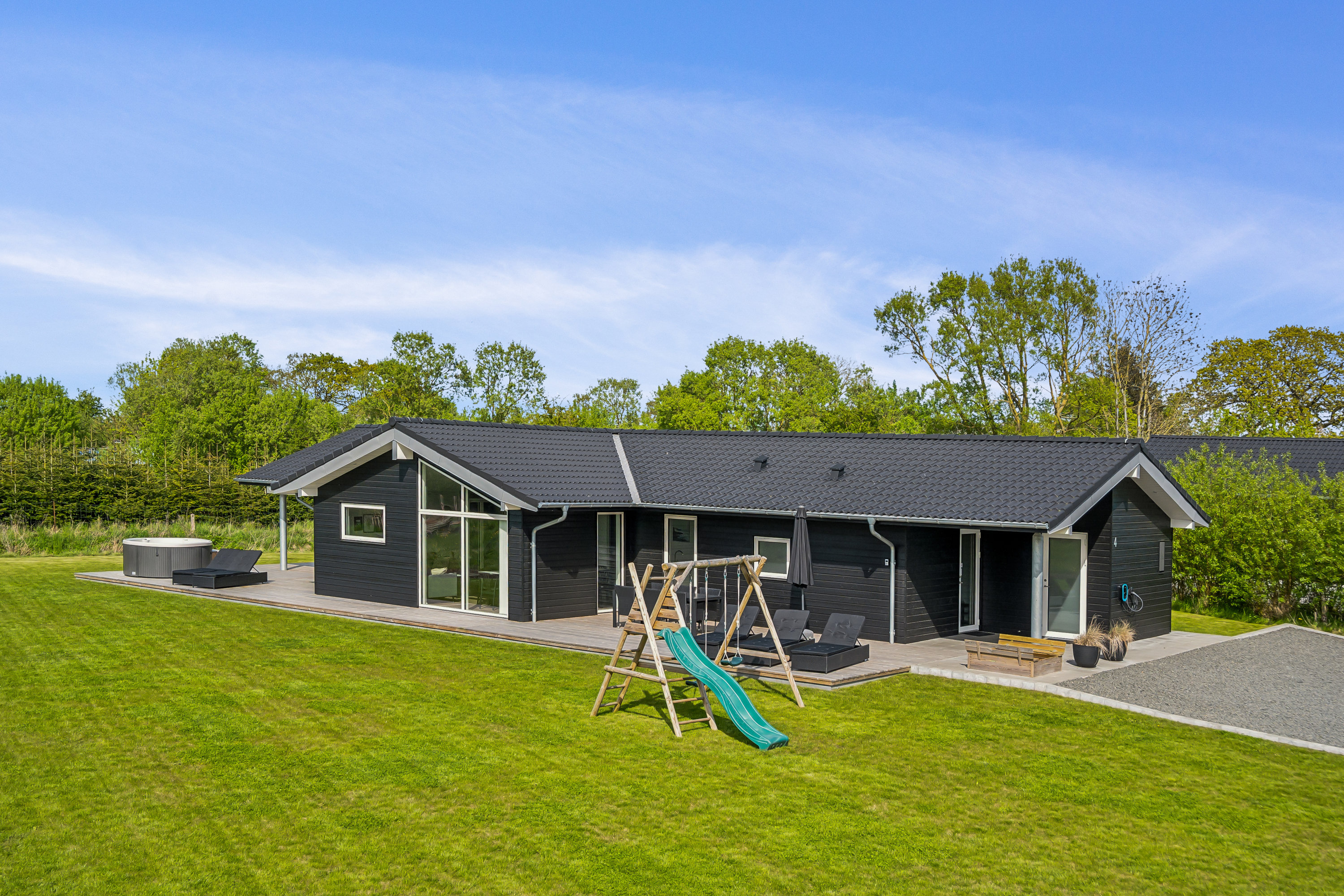 Fremhævet  billede i fuldskærmstilstand. Billede af Rævehaven 4, Øster Hurup, 9560 Hadsund