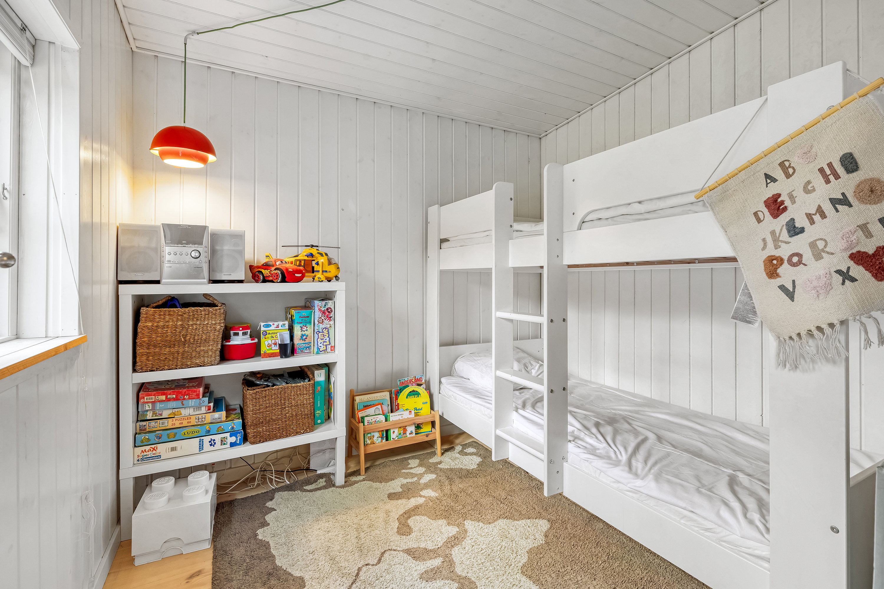 Fremhævet værelse billede i fuldskærmstilstand. Billede af Baune-Åsen 5B, Rågeleje, 3210 Vejby