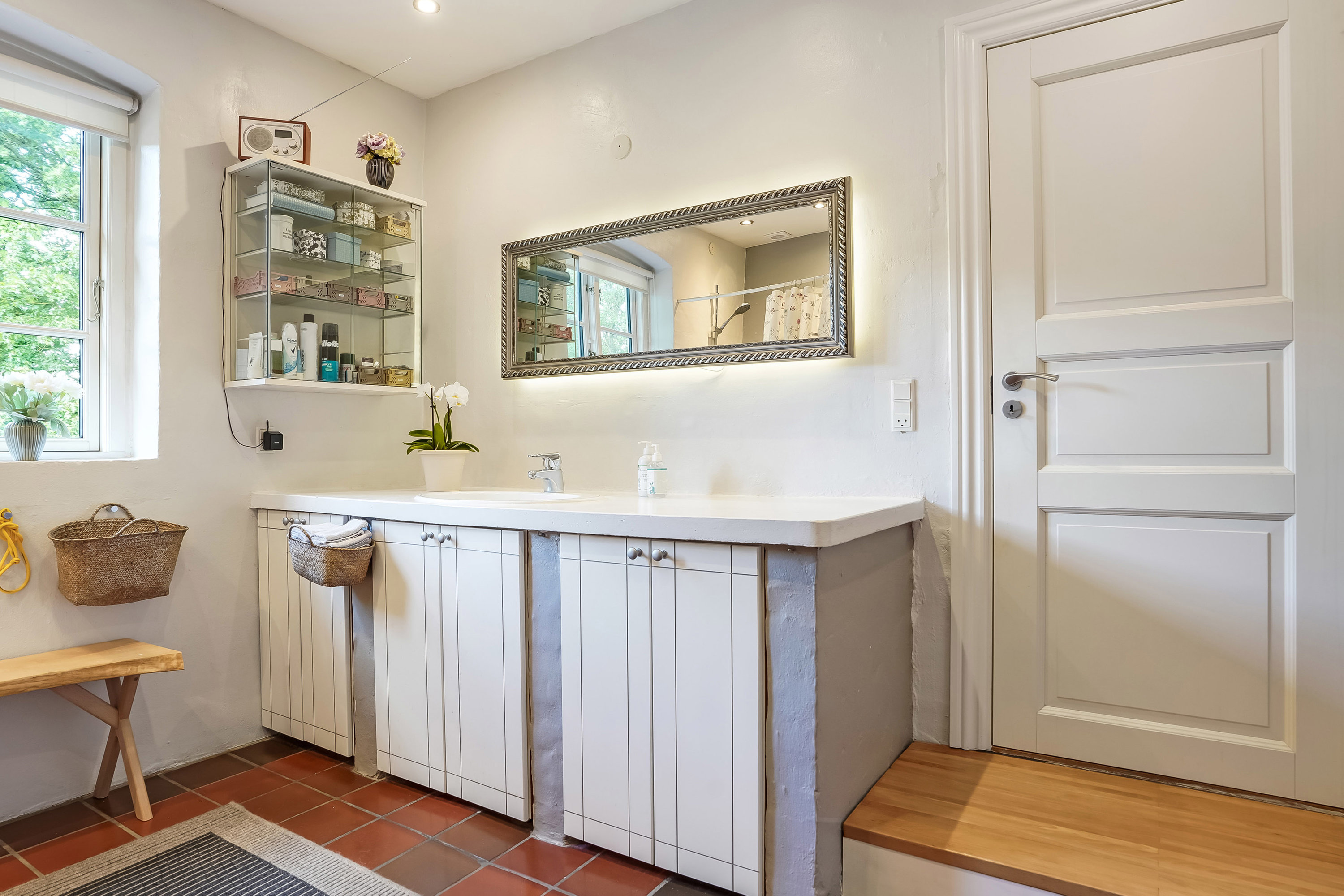 Fremhævet andet billede i fuldskærmstilstand. Billede af Brentebjerg 4, Baaring, 5466 Asperup