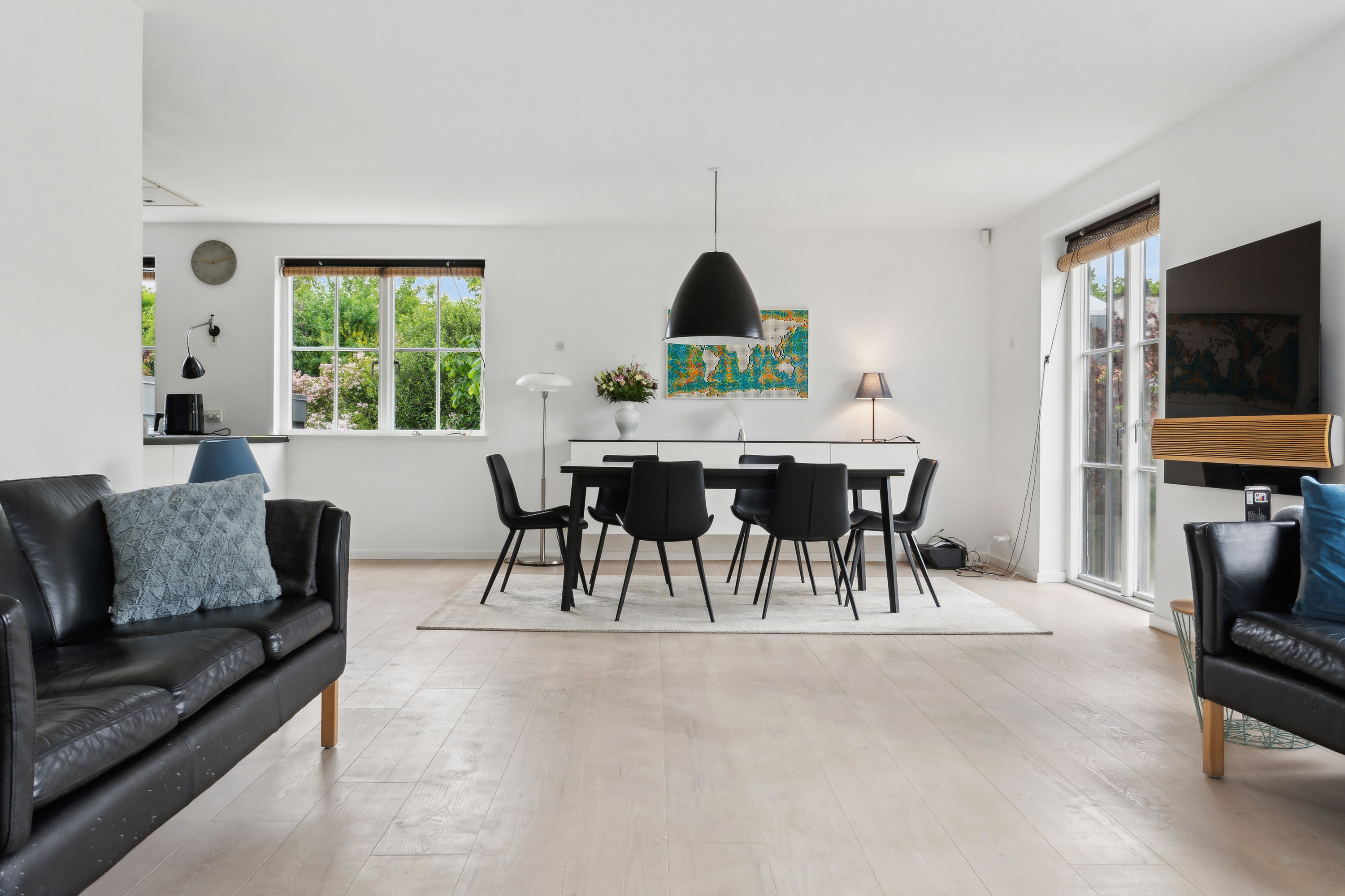 Fremhævet stue billede i fuldskærmstilstand. Billede af Carl Baggers Allé 87, Dalum, 5250 Odense SV