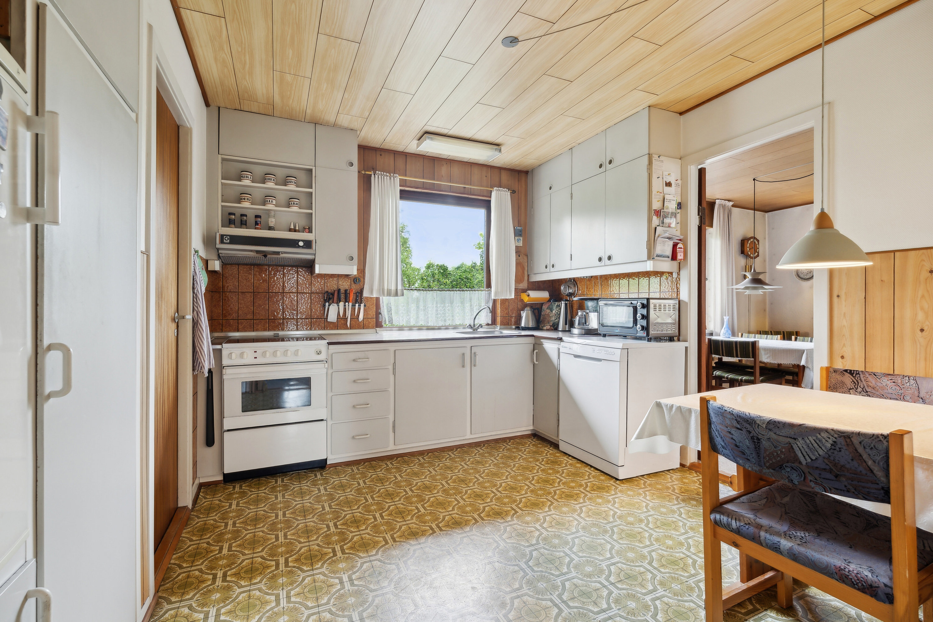 Fremhævet køkken billede i fuldskærmstilstand. Billede af Lemming Bygade 12, 8632 Lemming