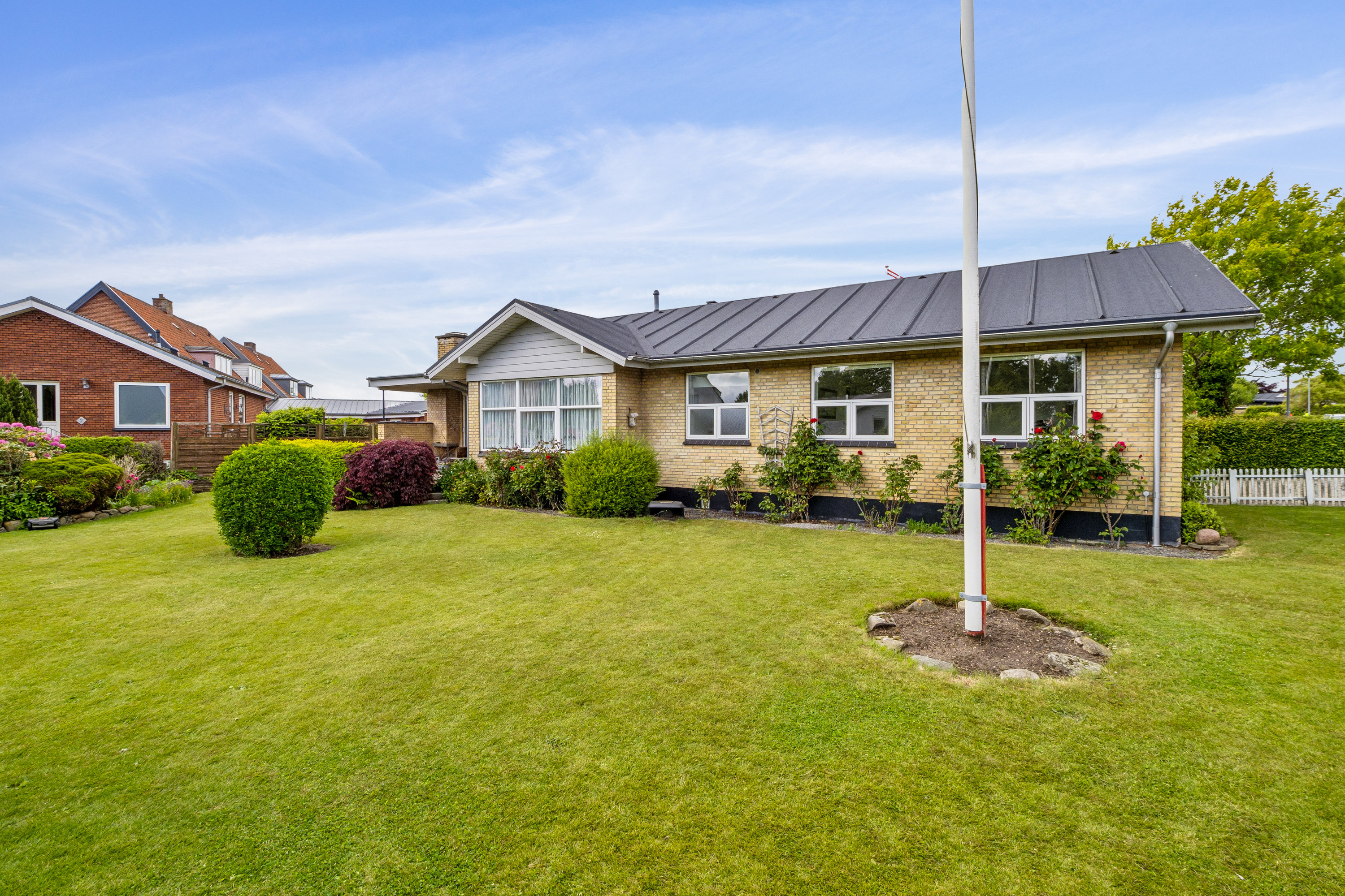 Fremhævet ejendom 1 billede i fuldskærmstilstand. Billede af Fuglebakken 34, 7900 Nykøbing M