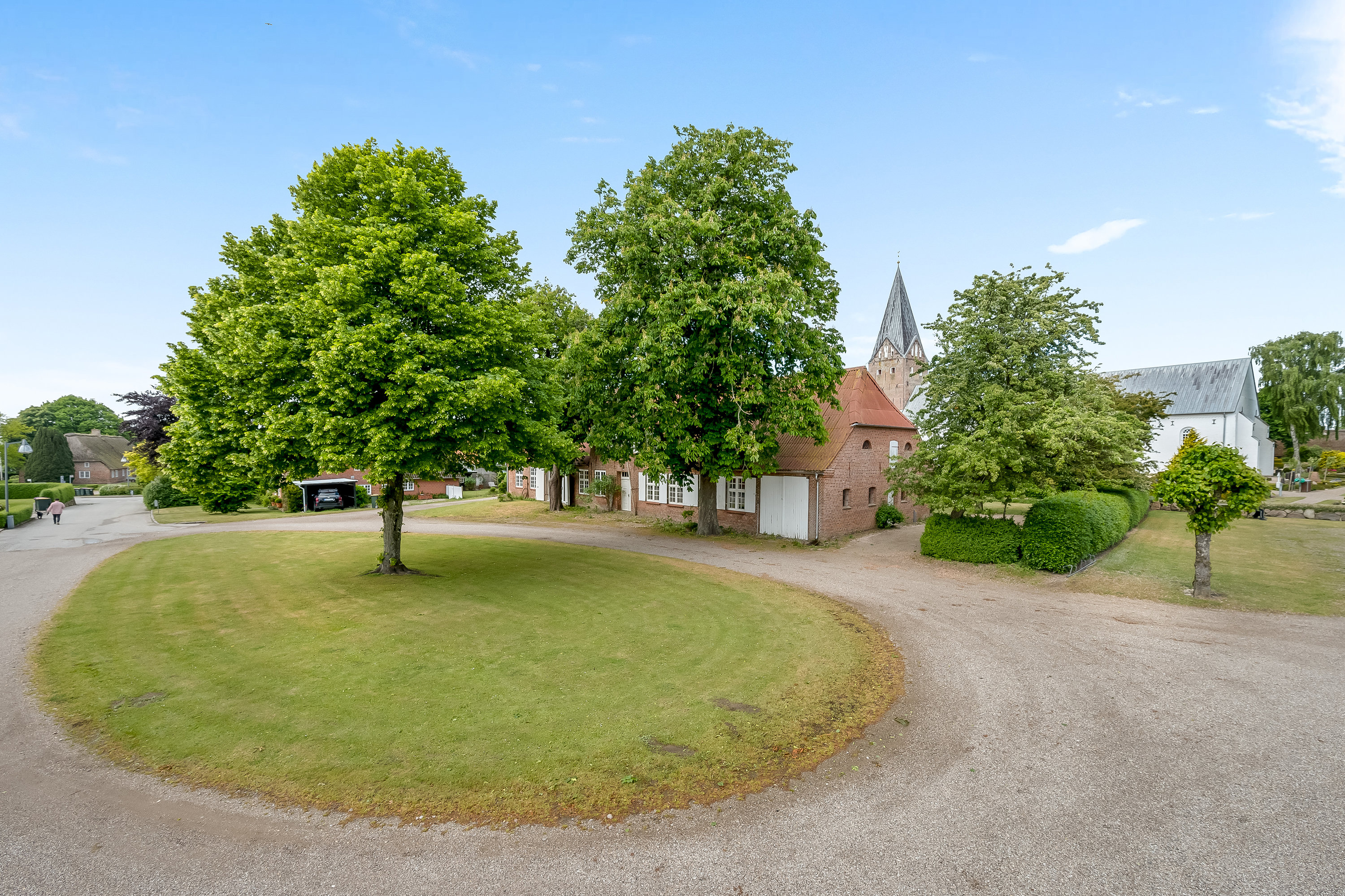 Fremhævet facade billede i fuldskærmstilstand. Billede af Sønderbyvej 22, Møgeltønder, 6270 Tønder