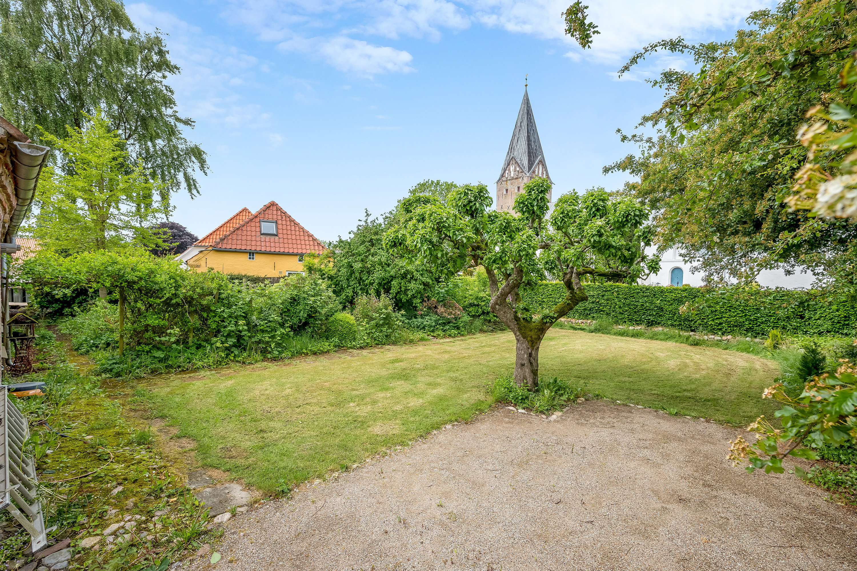 Fremhævet have billede i fuldskærmstilstand. Billede af Sønderbyvej 22, Møgeltønder, 6270 Tønder