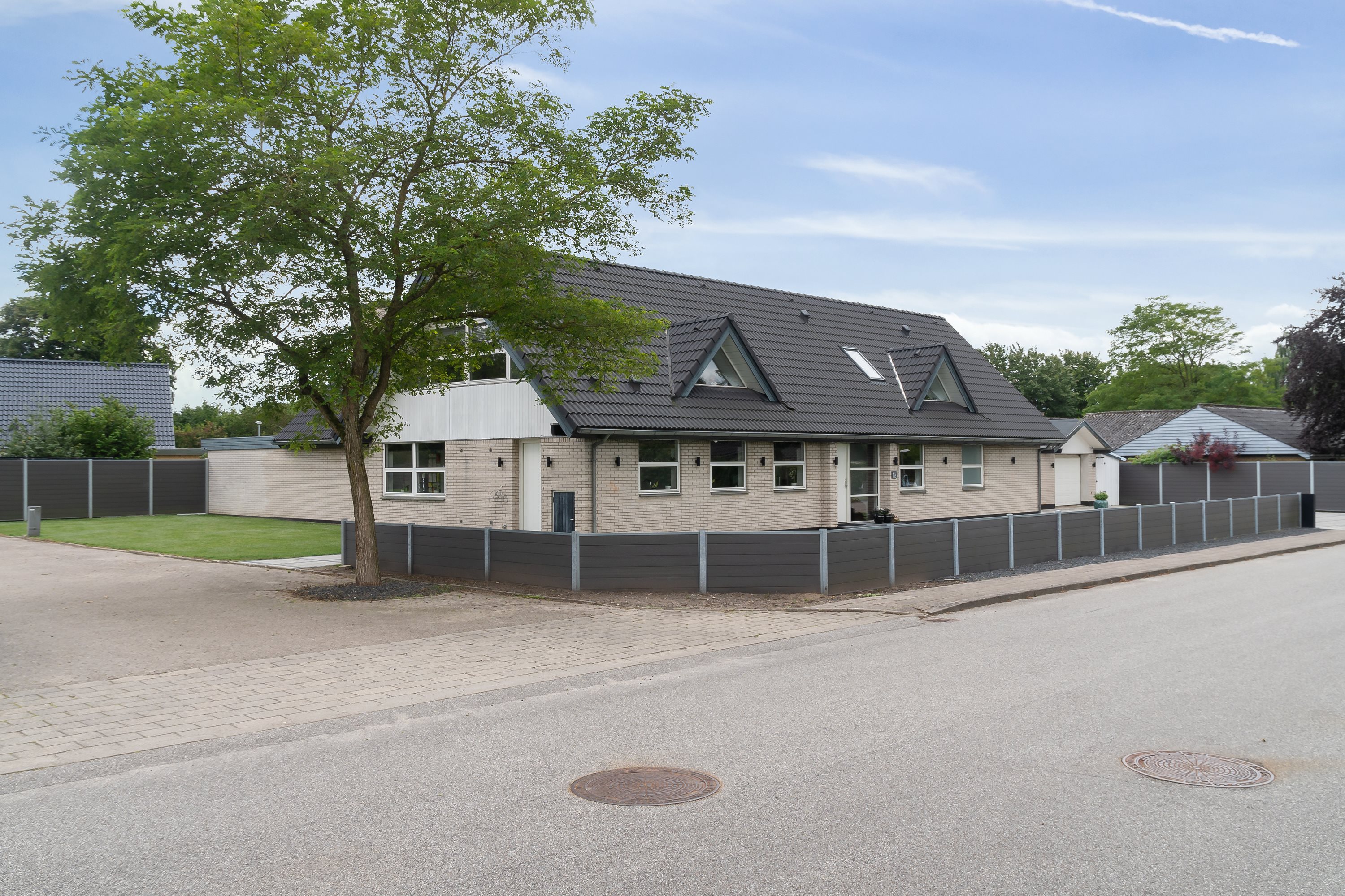 Fremhævet andet billede i fuldskærmstilstand. Billede af Akacieparken 18, 7430 Ikast