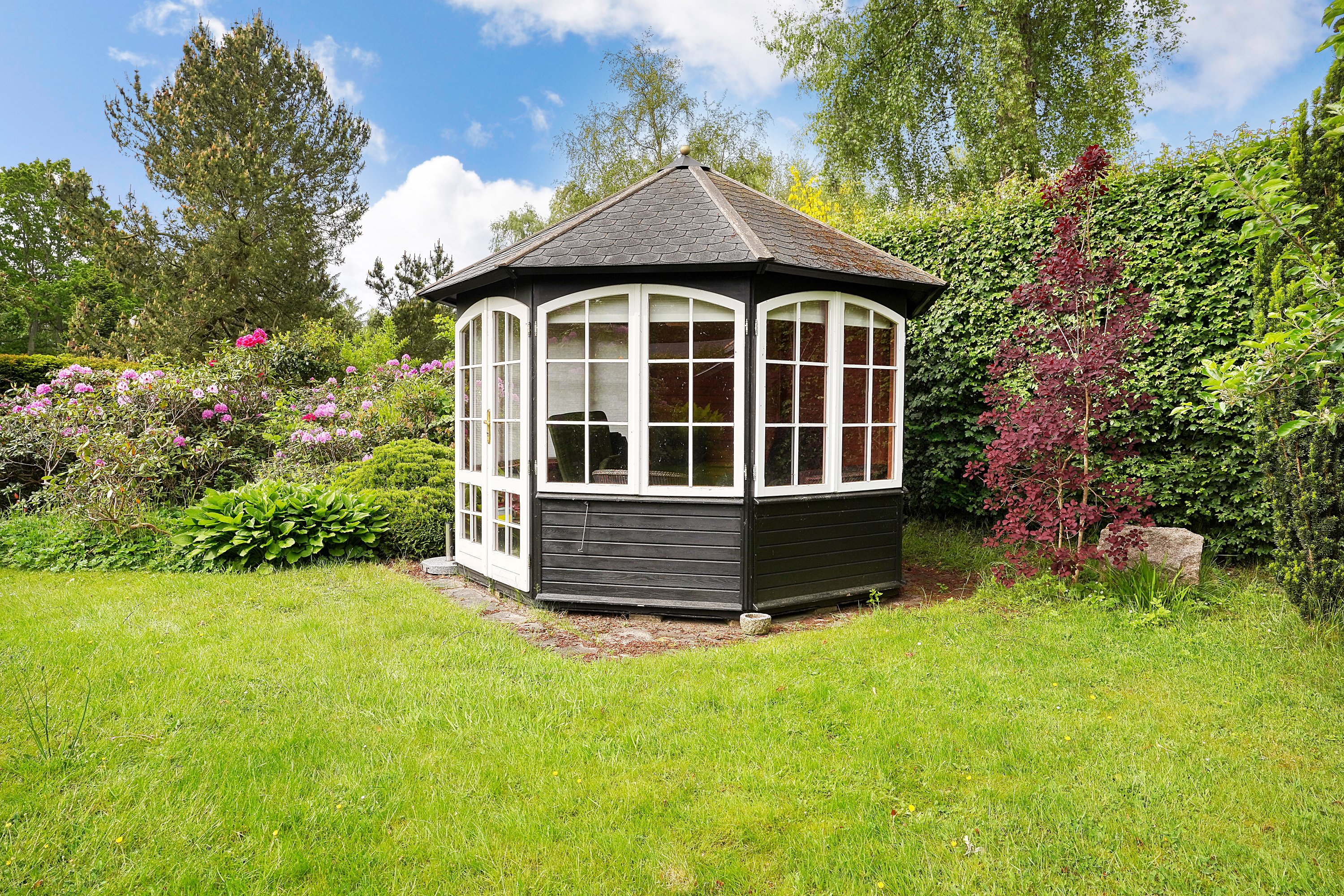 Fremhævet have billede i fuldskærmstilstand. Billede af Teilmanns Alle 19, 3100 Hornbæk