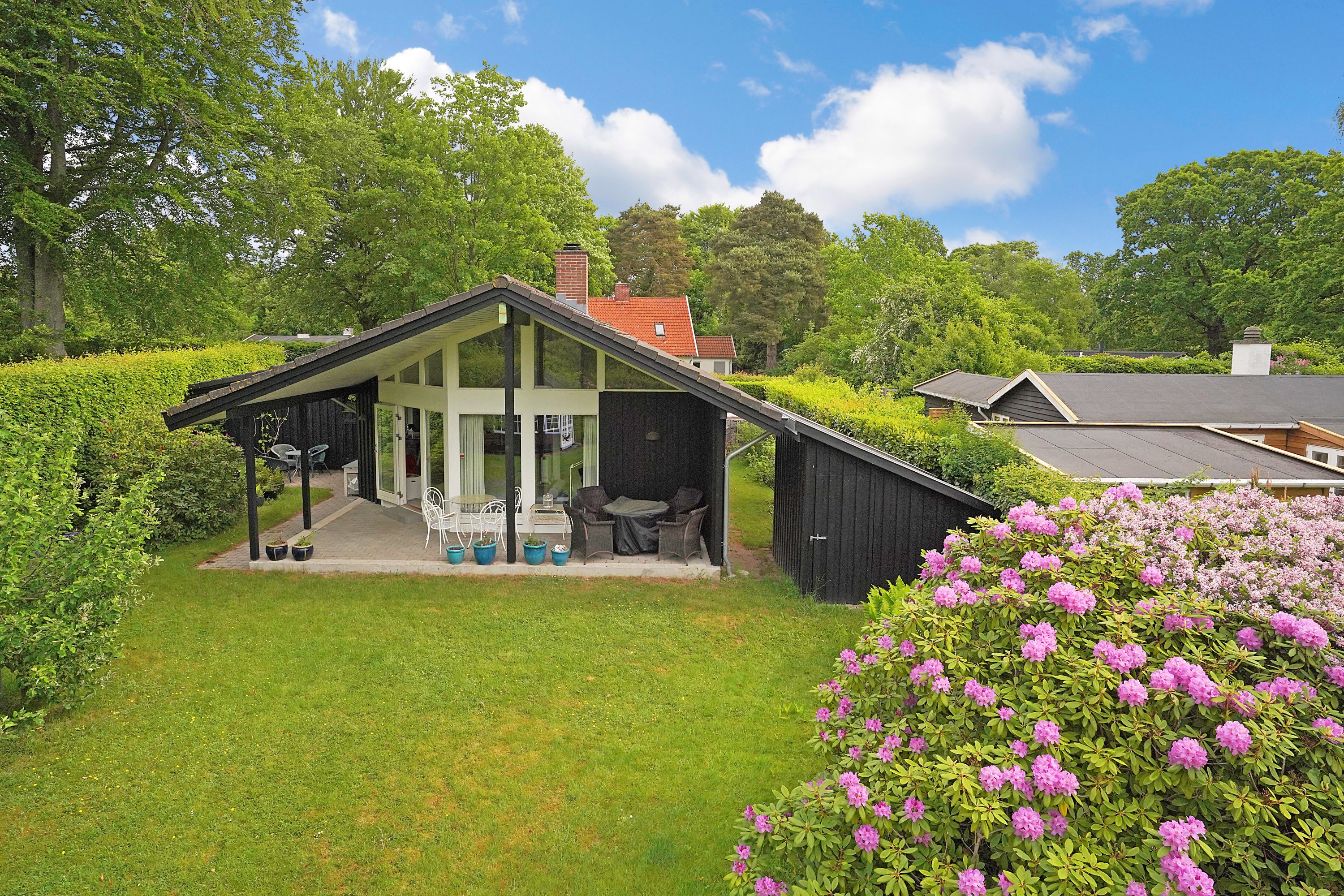 Fremhævet ejendommen billede i fuldskærmstilstand. Billede af Teilmanns Alle 19, 3100 Hornbæk