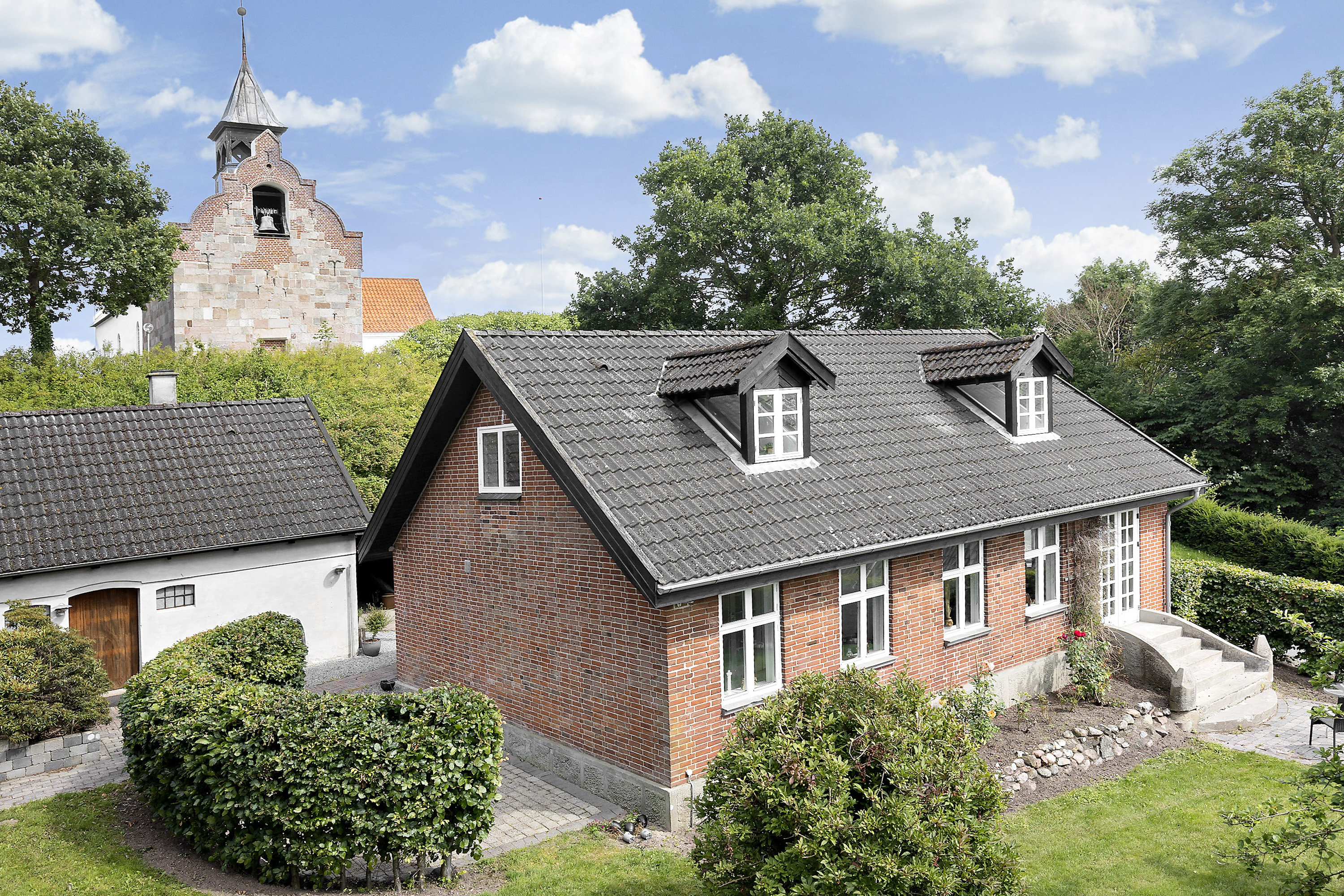 Miniaturebillede 1: . Billede af Kirketoften 1, Virring, 8960 Randers SØ