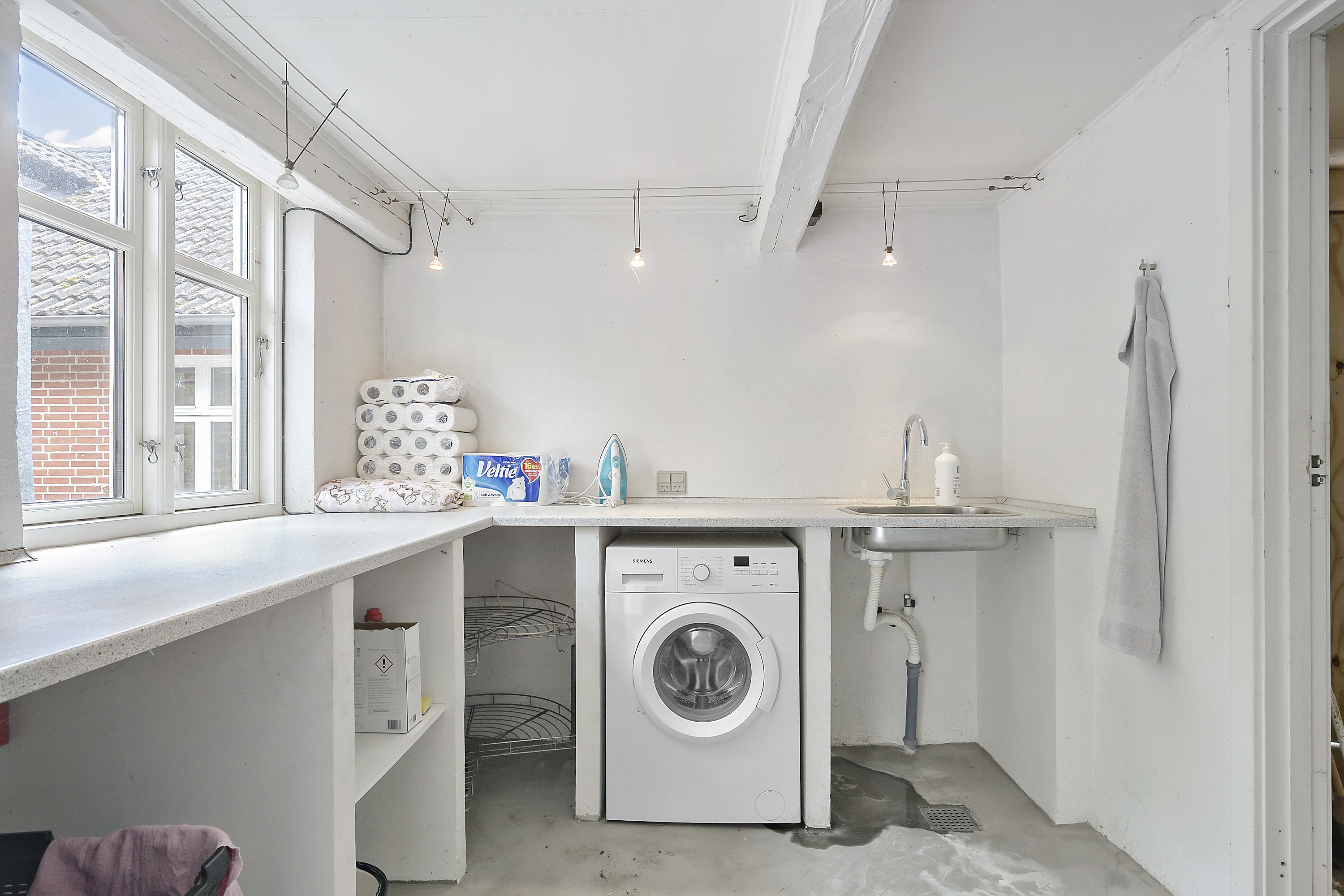 Fremhævet  billede i fuldskærmstilstand. Billede af Kirketoften 1, Virring, 8960 Randers SØ