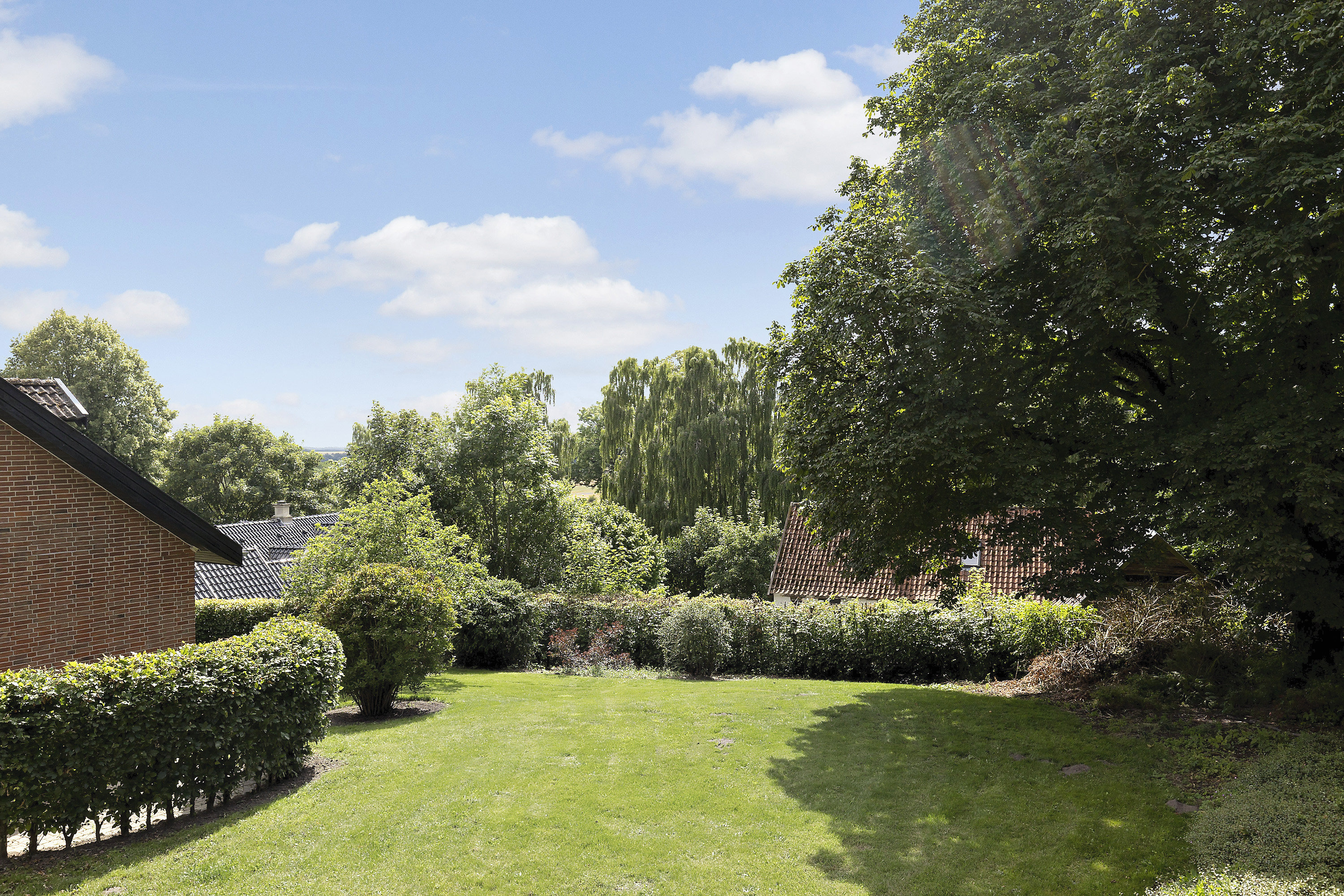 Fremhævet  billede i fuldskærmstilstand. Billede af Kirketoften 1, Virring, 8960 Randers SØ