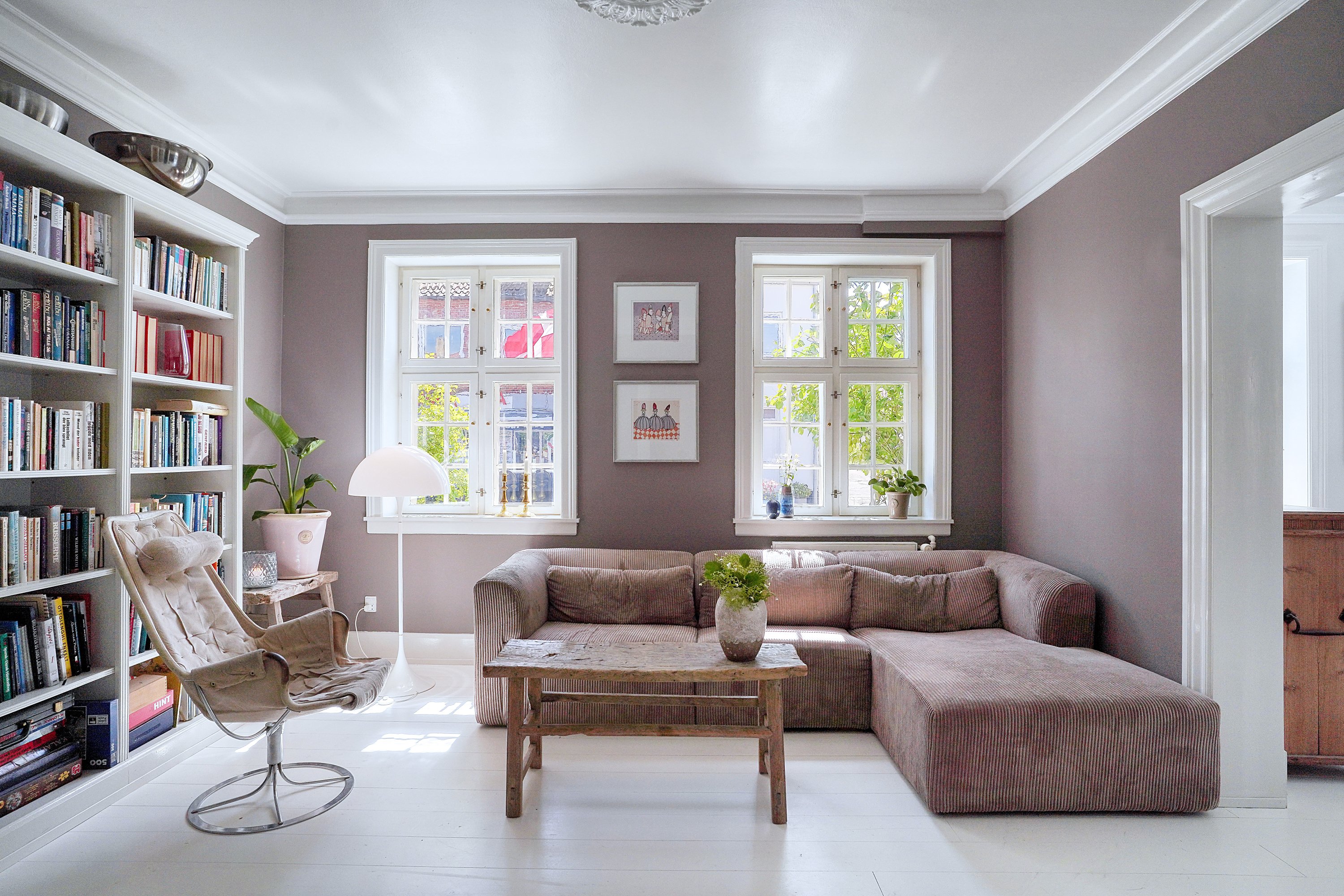 Fremhævet stue billede i fuldskærmstilstand. Billede af Nordre Strandvej 356A, 3100 Hornbæk