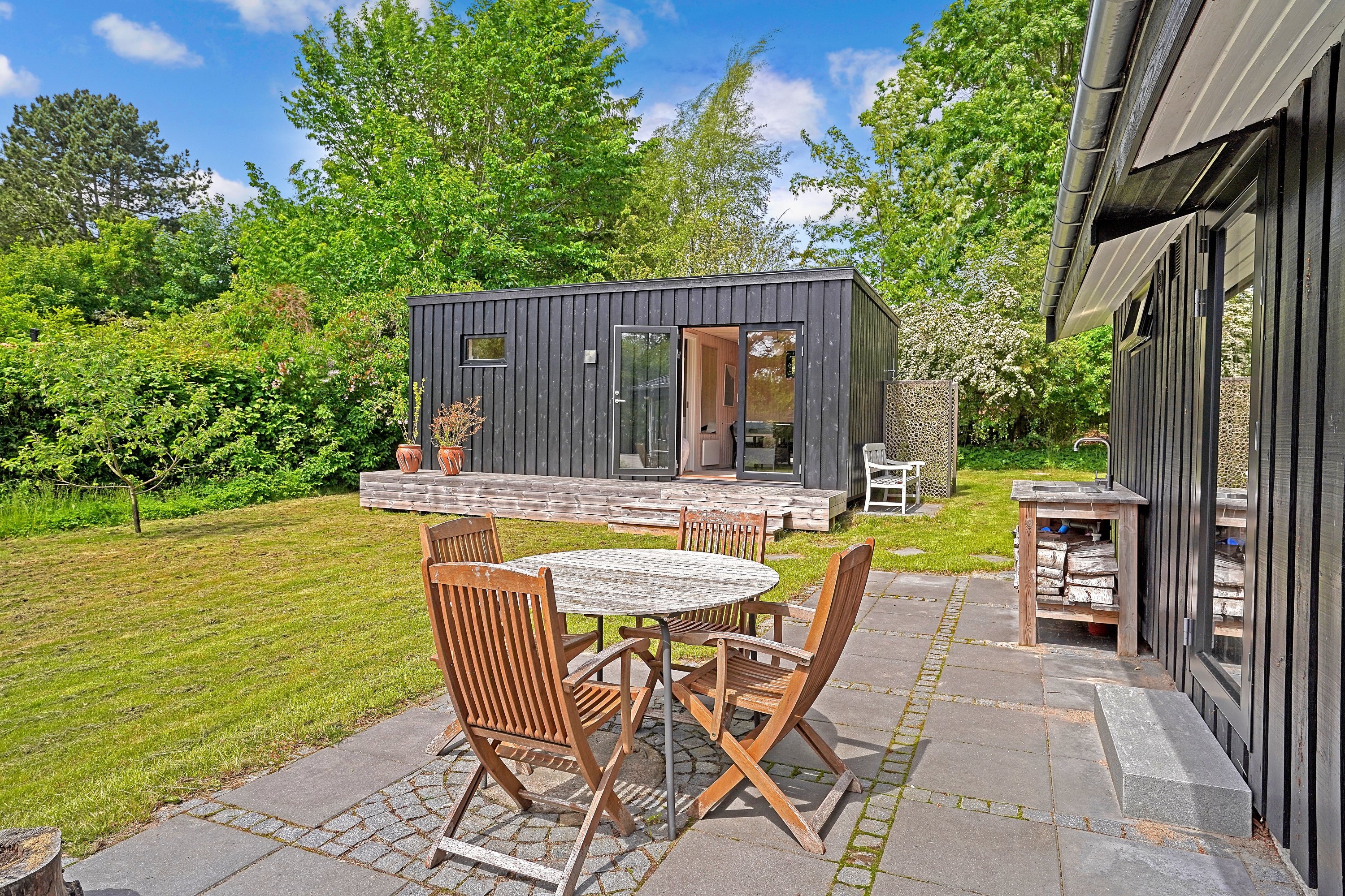 Fremhævet terrasse billede i fuldskærmstilstand. Billede af Park Alle 9B, 3120 Dronningmølle