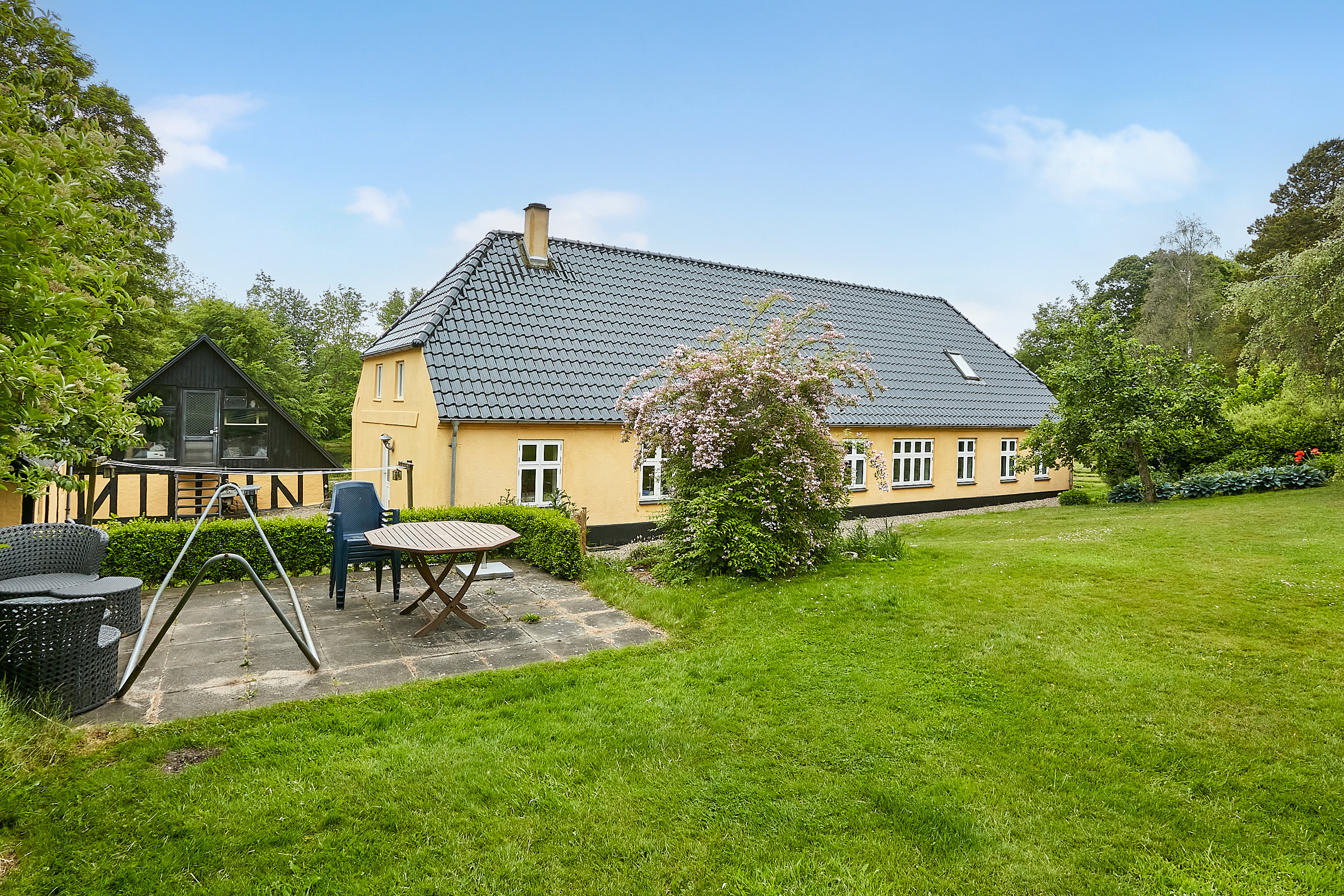 Fremhævet  billede i fuldskærmstilstand. Billede af Møllebakken 4, Rårup, 7130 Juelsminde