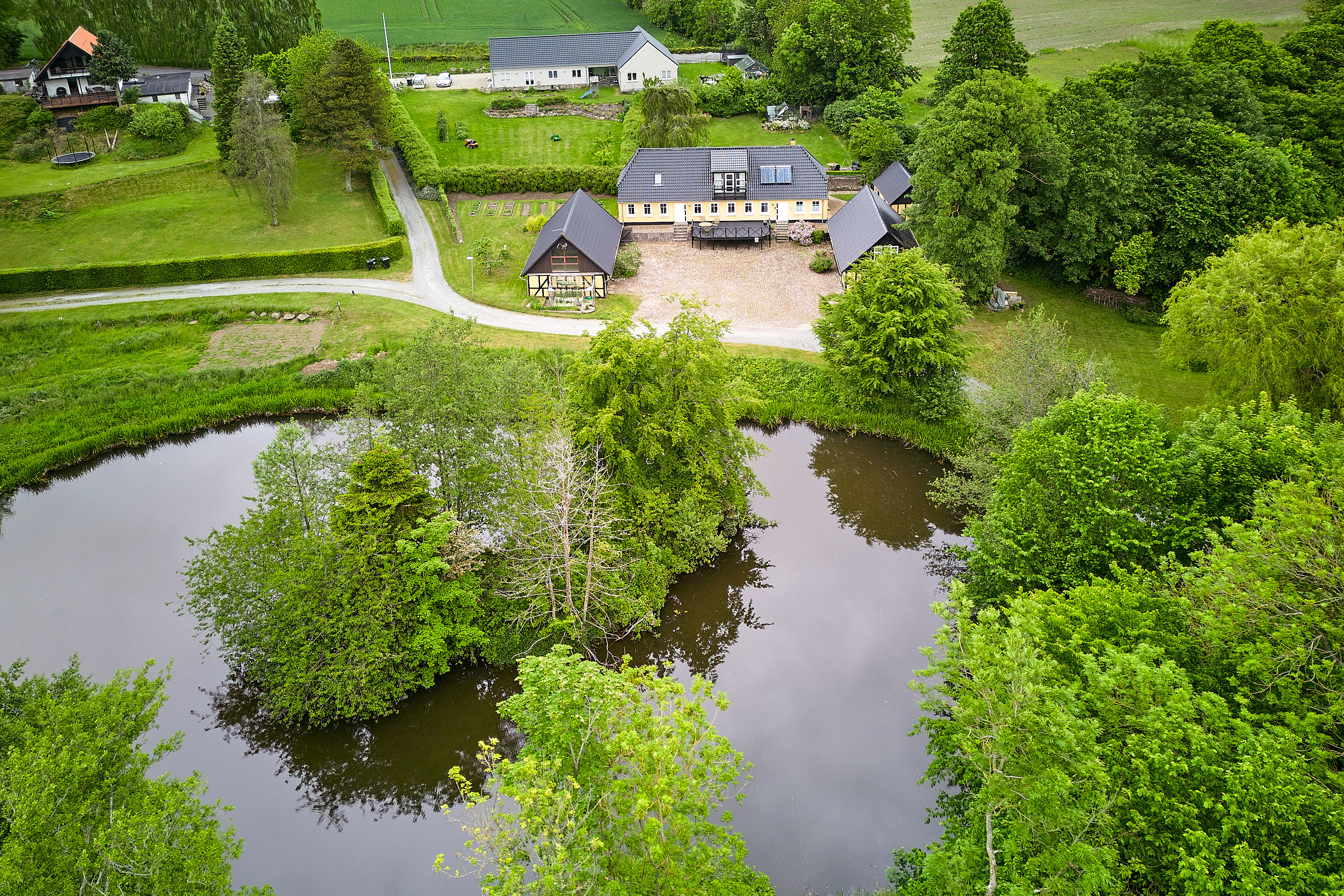 Miniaturebillede 2: . Billede af Møllebakken 4, Rårup, 7130 Juelsminde