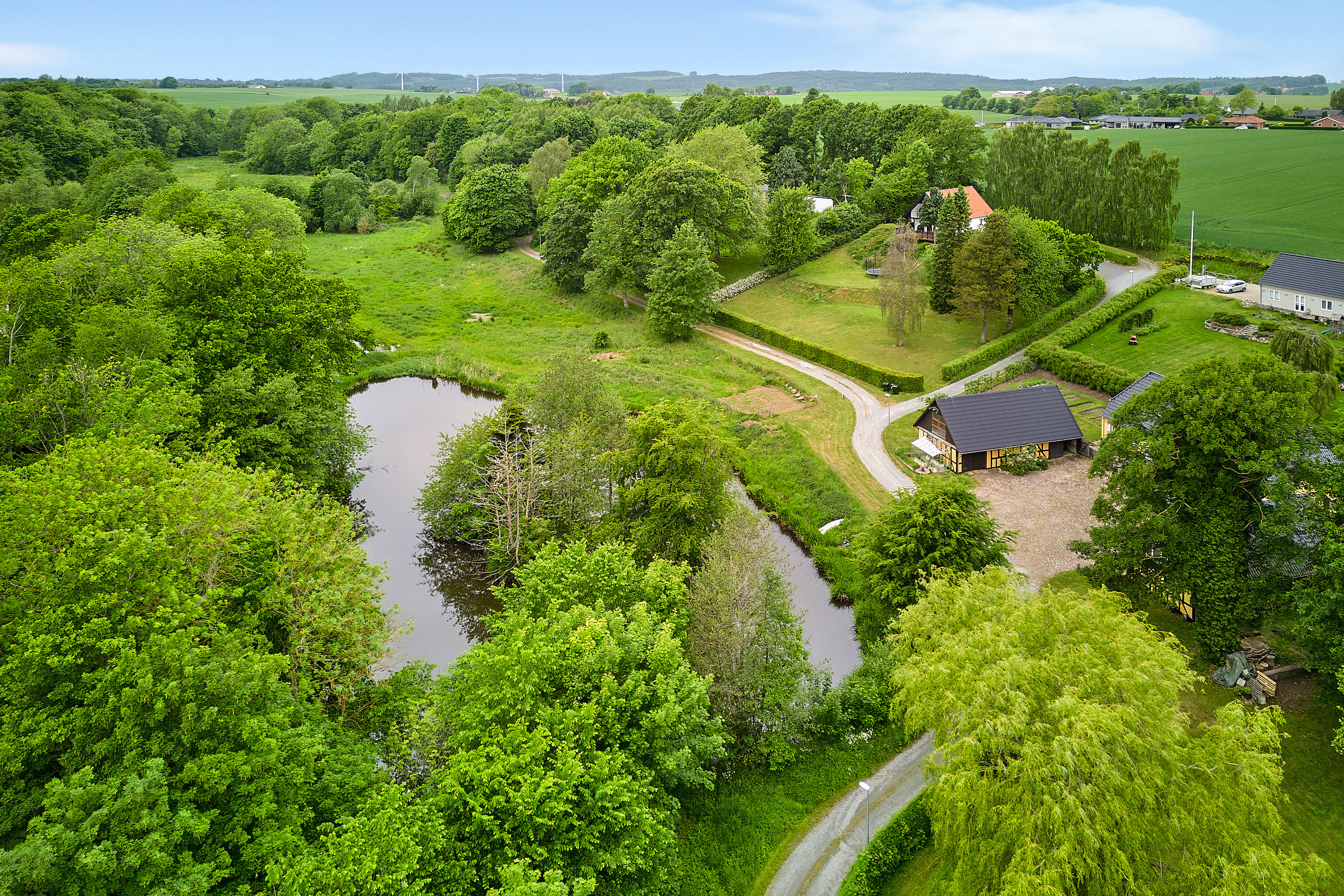 Fremhævet  billede i fuldskærmstilstand. Billede af Møllebakken 4, Rårup, 7130 Juelsminde