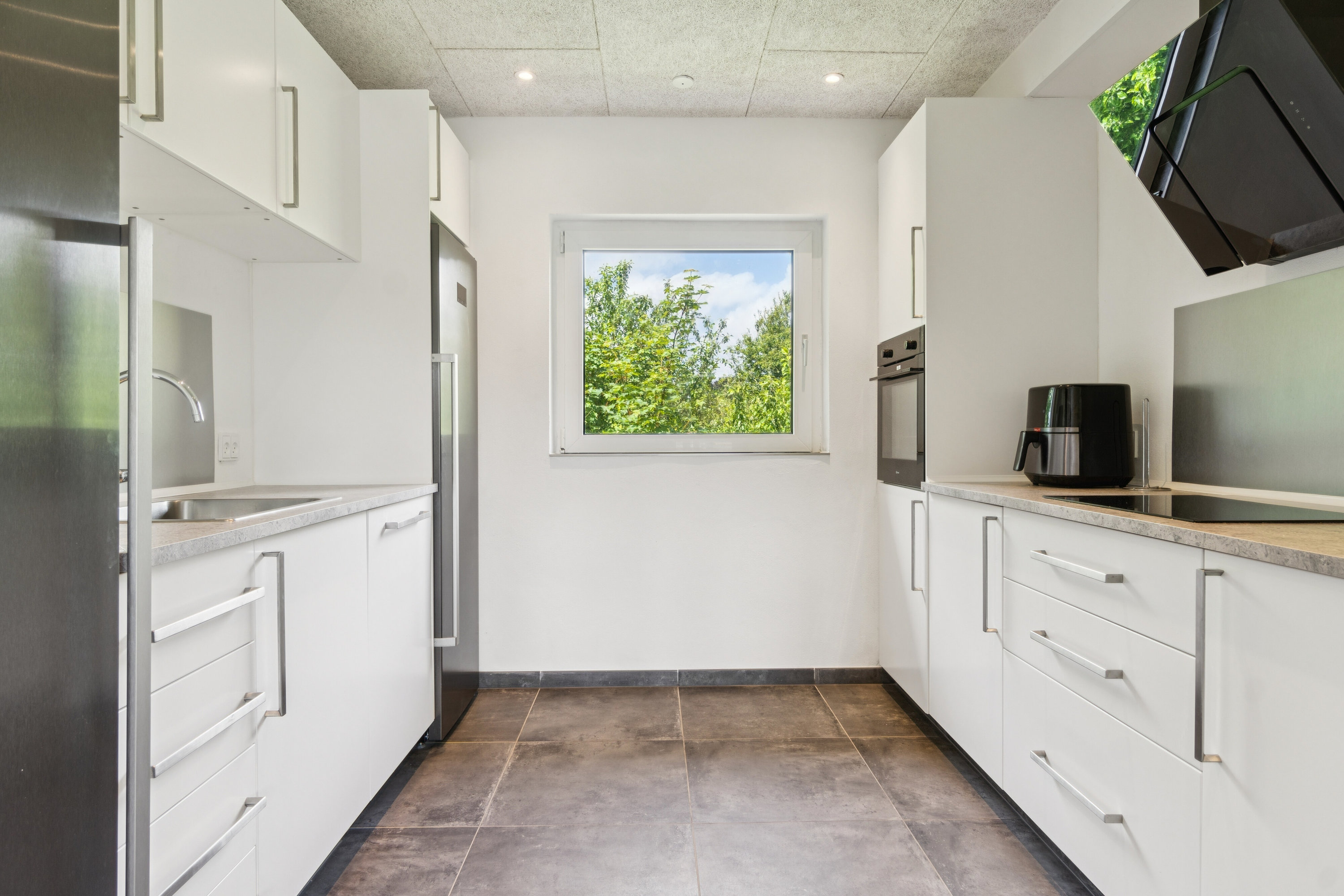 Fremhævet køkken billede i fuldskærmstilstand. Billede af Simons Bakke 118, Tilsted, 7700 Thisted