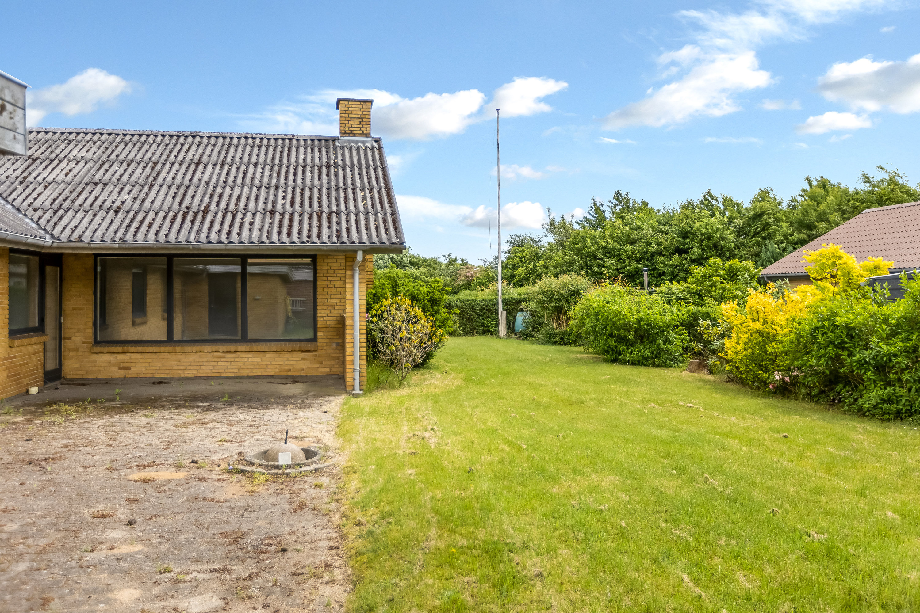 Fremhævet have billede i fuldskærmstilstand. Billede af Munkeparken 21, 6240 Løgumkloster