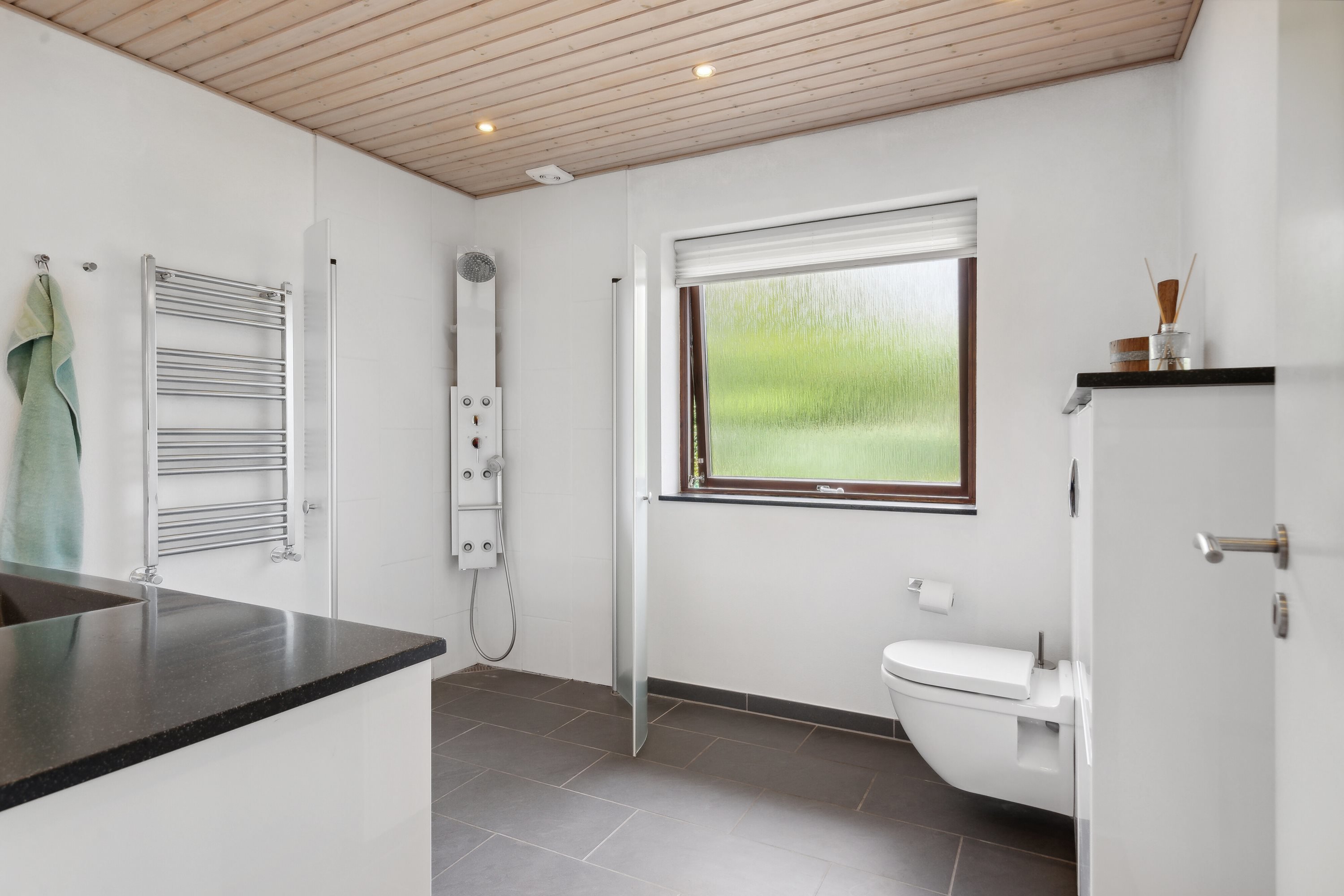 Fremhævet  billede i fuldskærmstilstand. Billede af Pærgårdsvej 11, Sønderby, 7130 Juelsminde