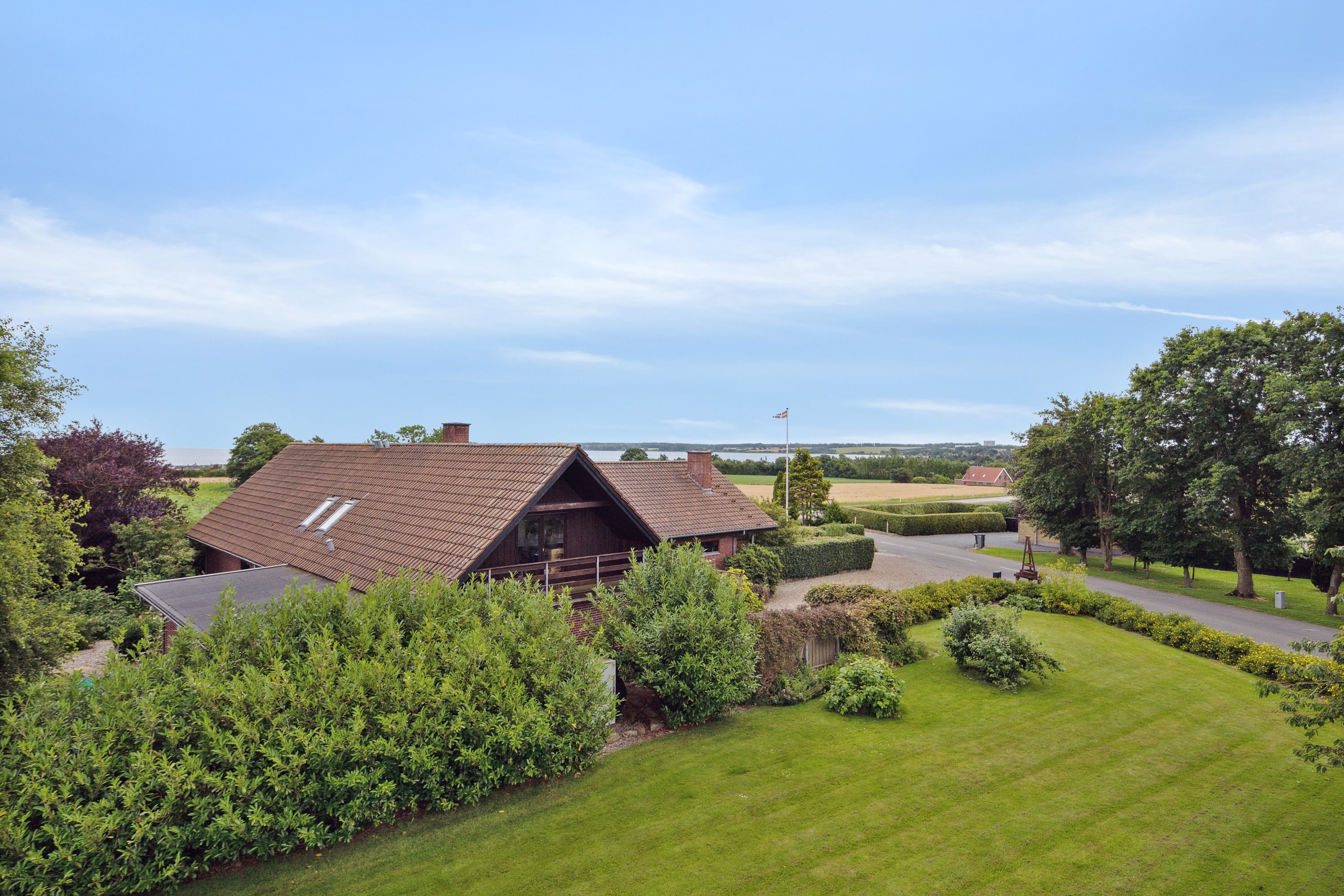 Fremhævet  billede i fuldskærmstilstand. Billede af Pærgårdsvej 11, Sønderby, 7130 Juelsminde