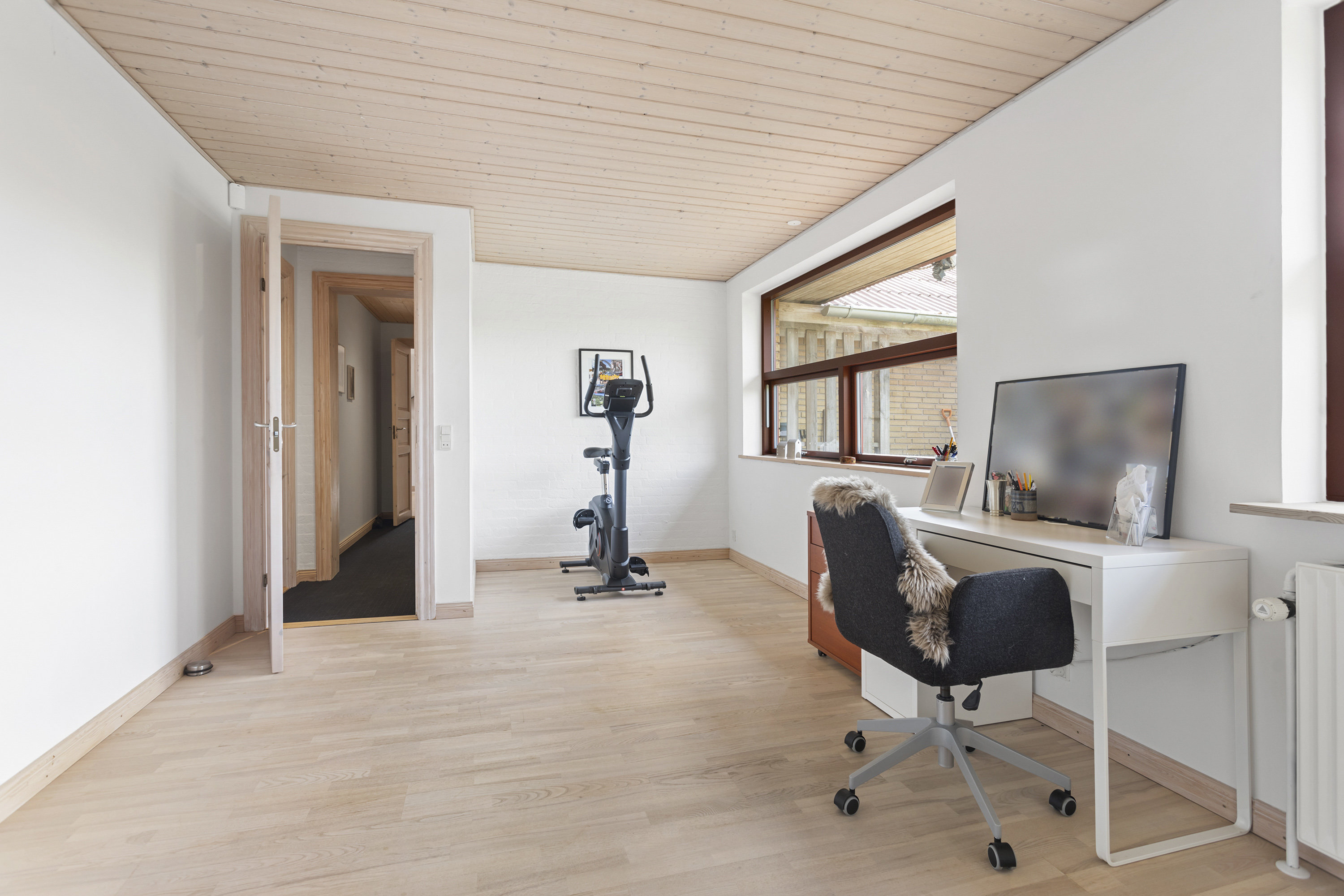 Fremhævet værelse billede i fuldskærmstilstand. Billede af Tommelisevej 4, 9700 Brønderslev