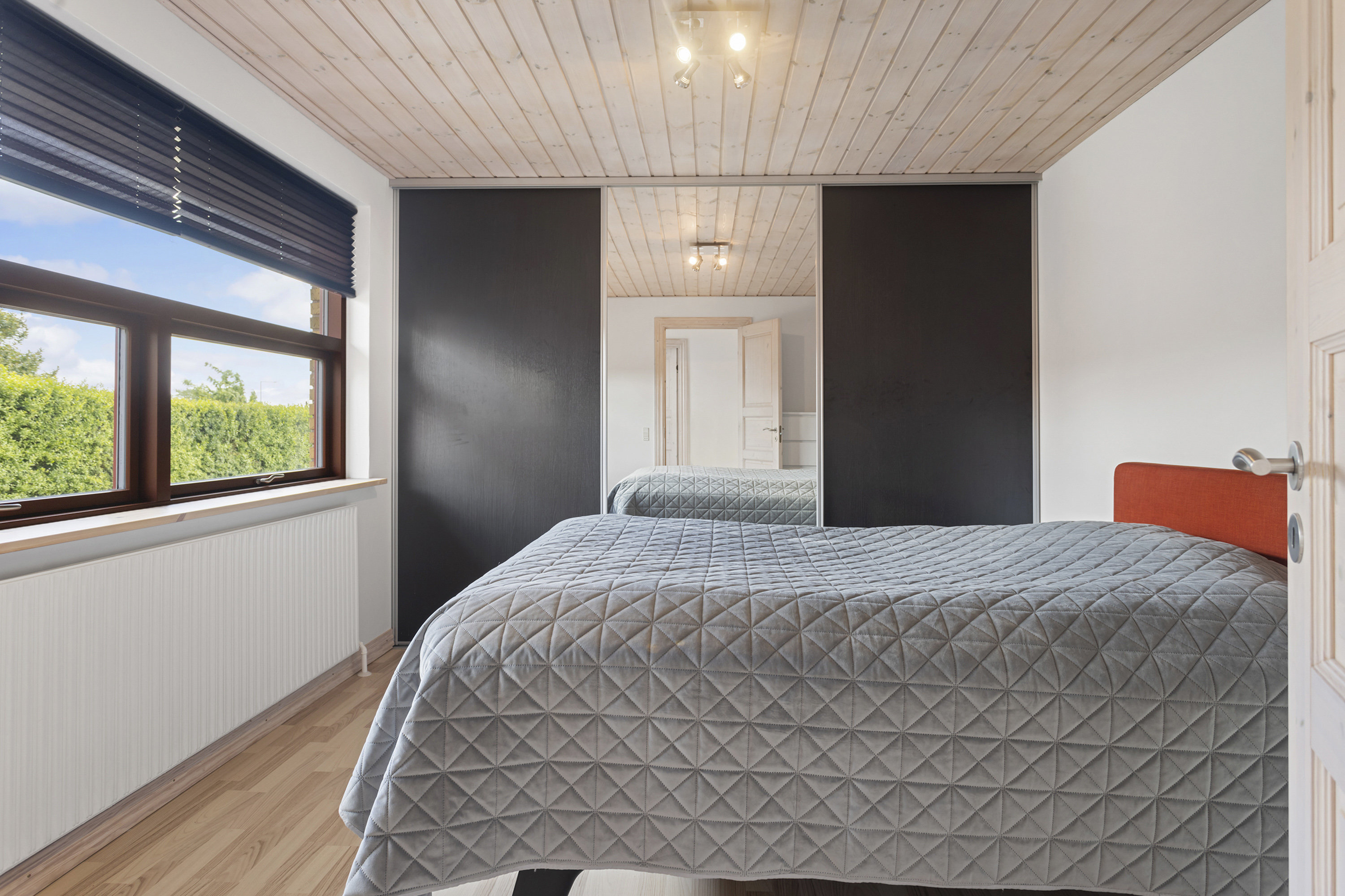 Fremhævet værelse billede i fuldskærmstilstand. Billede af Tommelisevej 4, 9700 Brønderslev