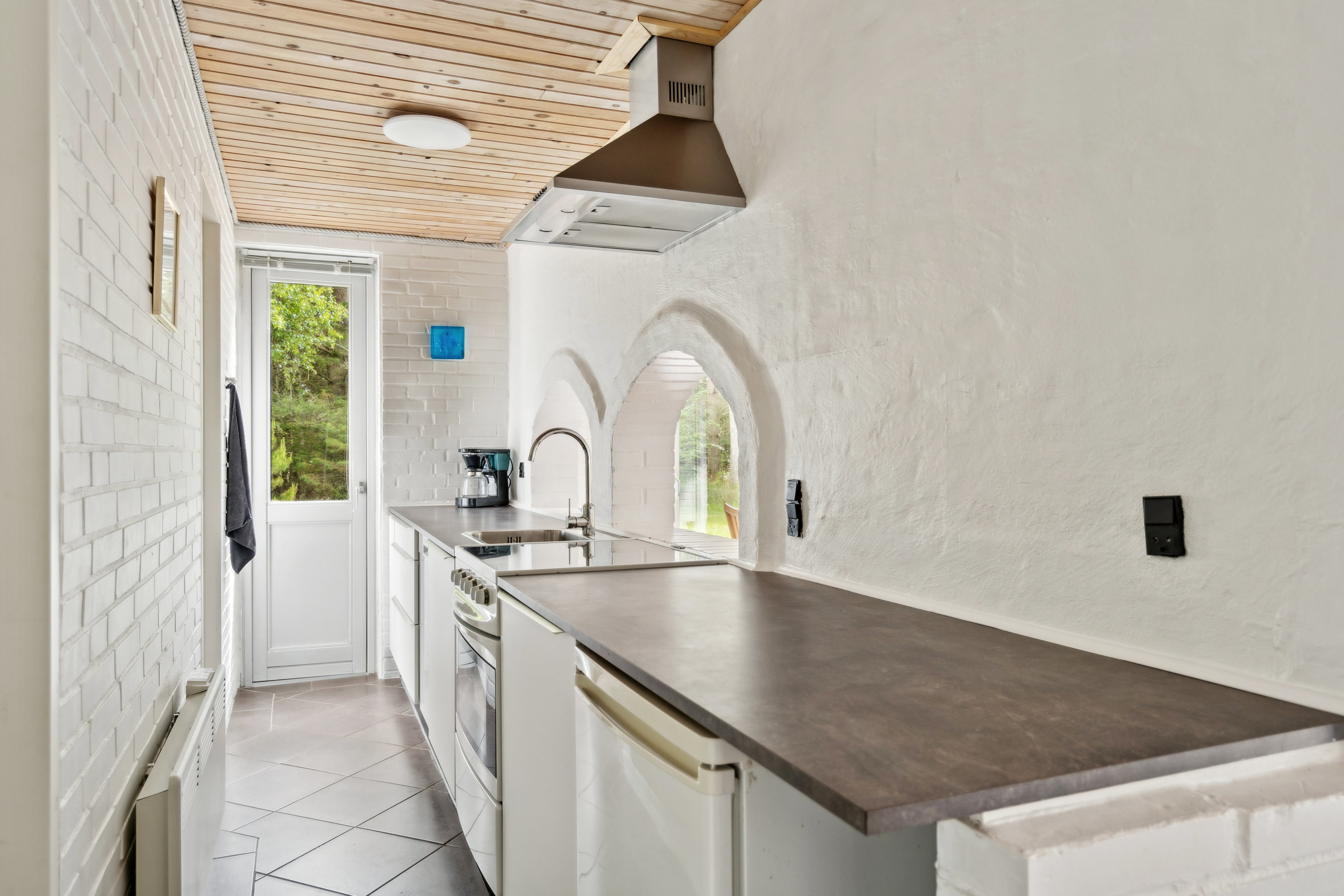 Miniaturebillede 1: køkken. Billede af Apollonvej 2, Skiveren, 9982 Ålbæk