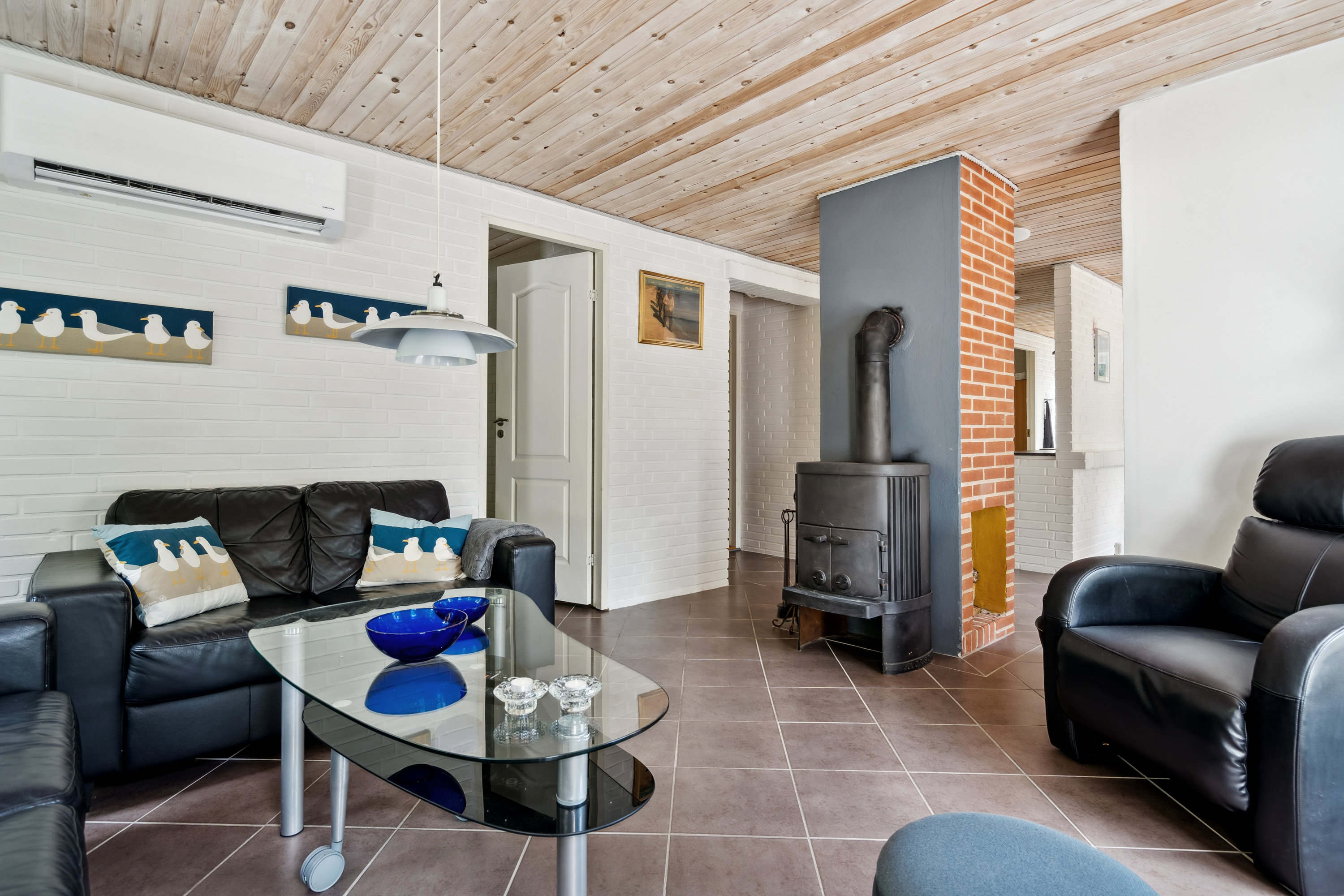 Fremhævet stue billede i fuldskærmstilstand. Billede af Apollonvej 2, Skiveren, 9982 Ålbæk