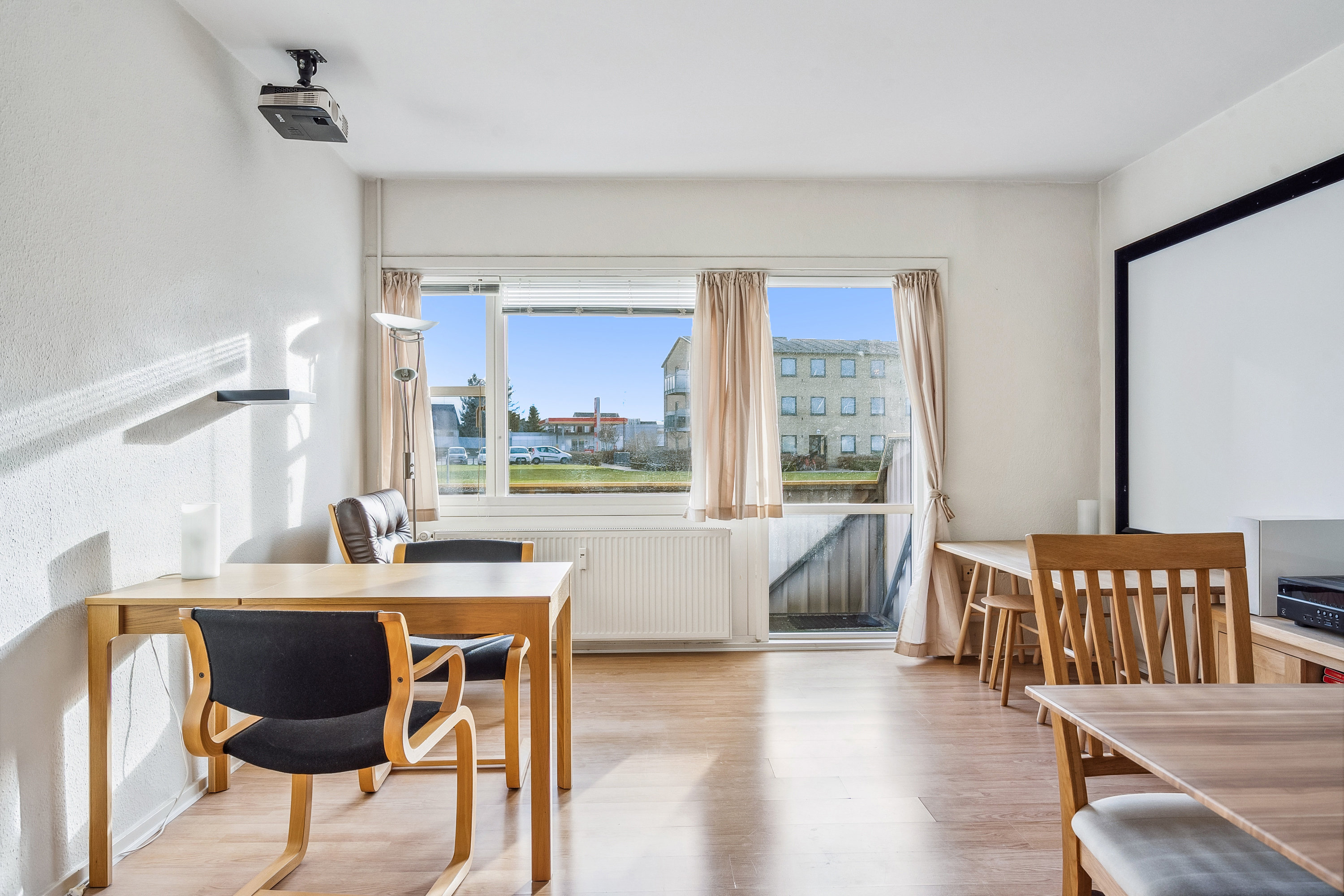 Miniaturebillede 1: stue. Billede af Roald Amundsens Vej 27, 1., 9210 Aalborg SØ