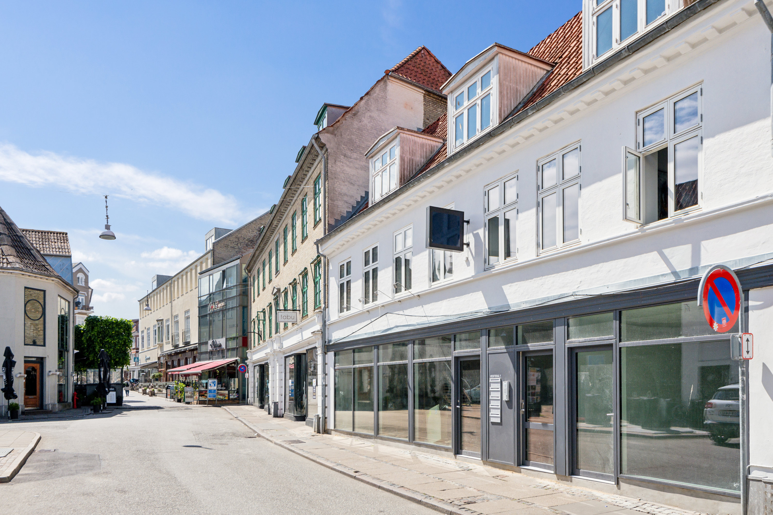 Fremhævet ejendom 1 billede i fuldskærmstilstand. Billede af Vesterå 7, 1. tv., 9000 Aalborg