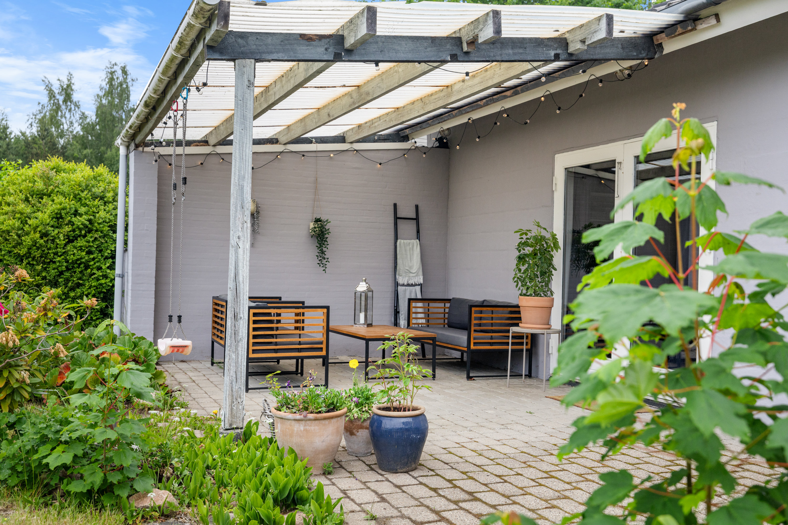 Fremhævet terrasse billede i fuldskærmstilstand. Billede af Granvej 3, Faldsled, 5642 Millinge