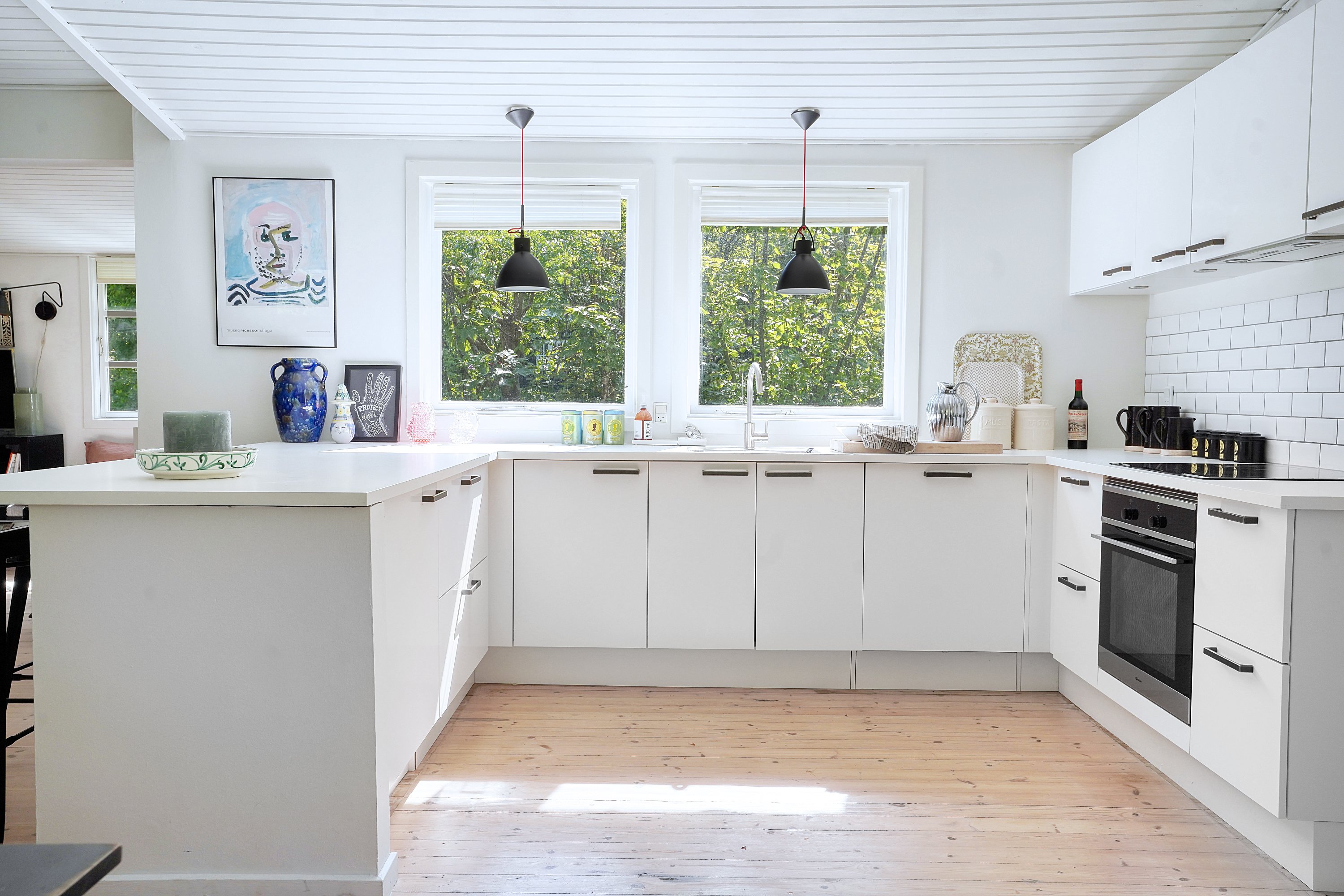 Fremhævet køkken billede i fuldskærmstilstand. Billede af Solbakkevej 4, 3100 Hornbæk