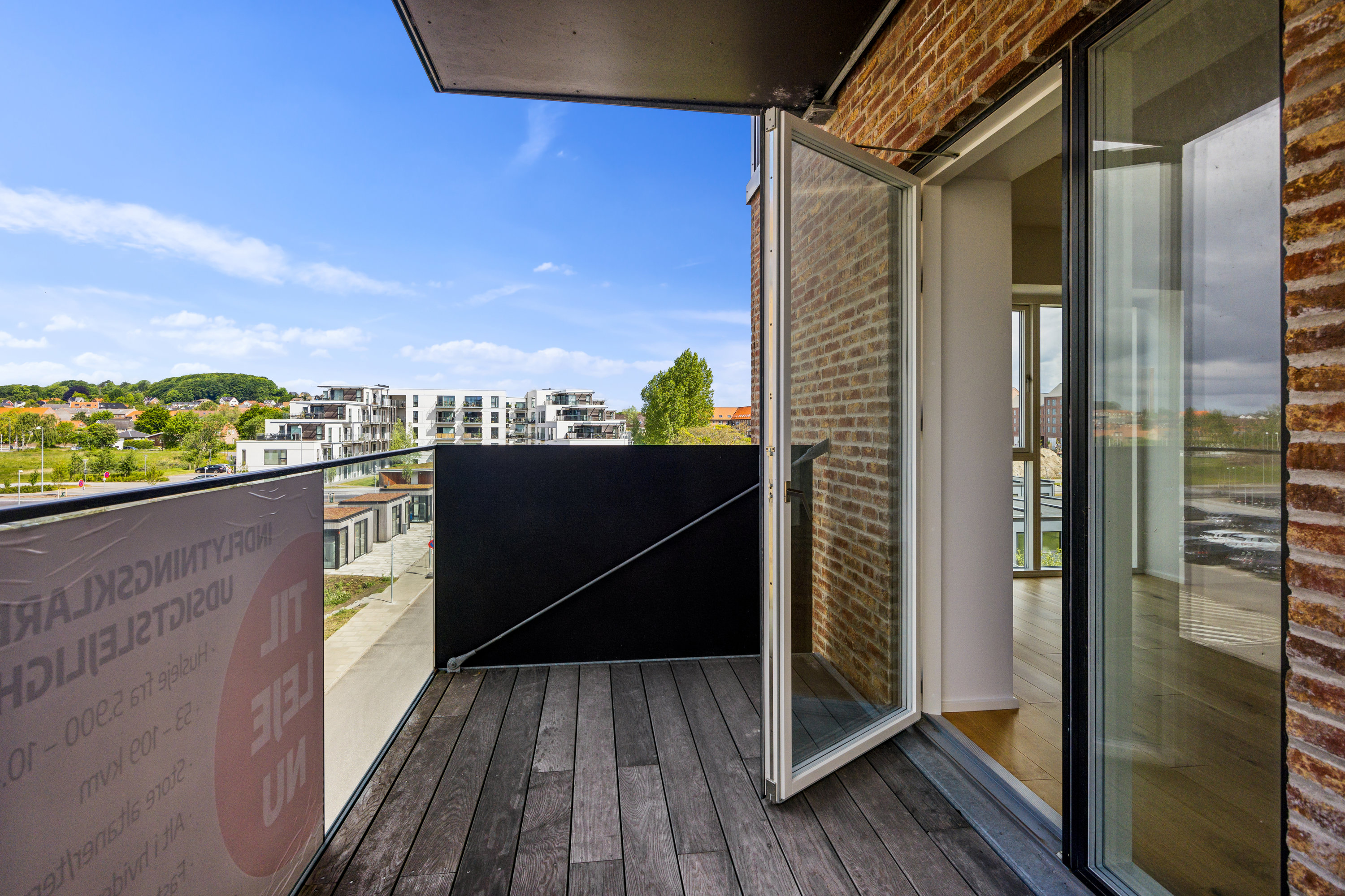 Fremhævet terrasse billede i fuldskærmstilstand. Billede af Stigsborg Brygge 143, 2. mf., 9400 Nørresundby