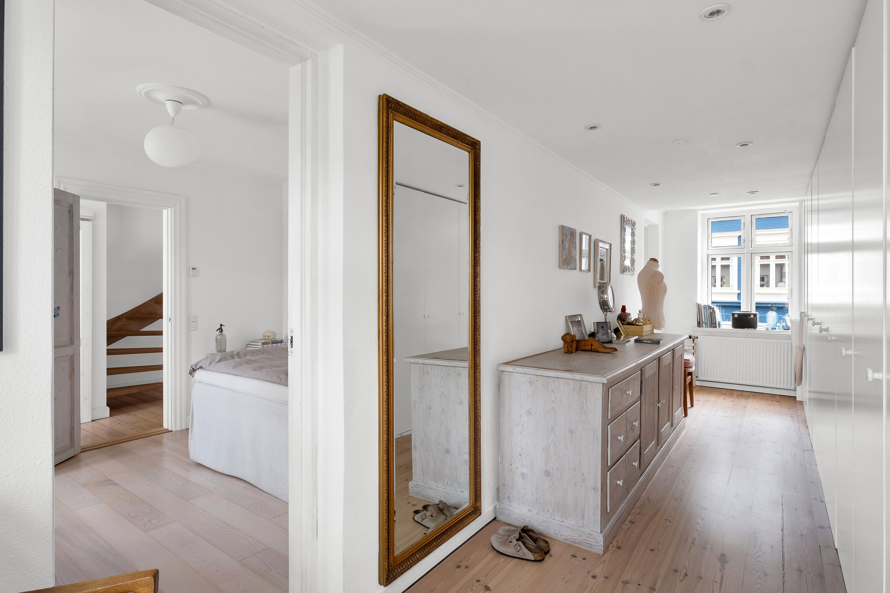 Fremhævet walkin closet billede i fuldskærmstilstand. Billede af Bülowsgade 8, 8000 Aarhus C