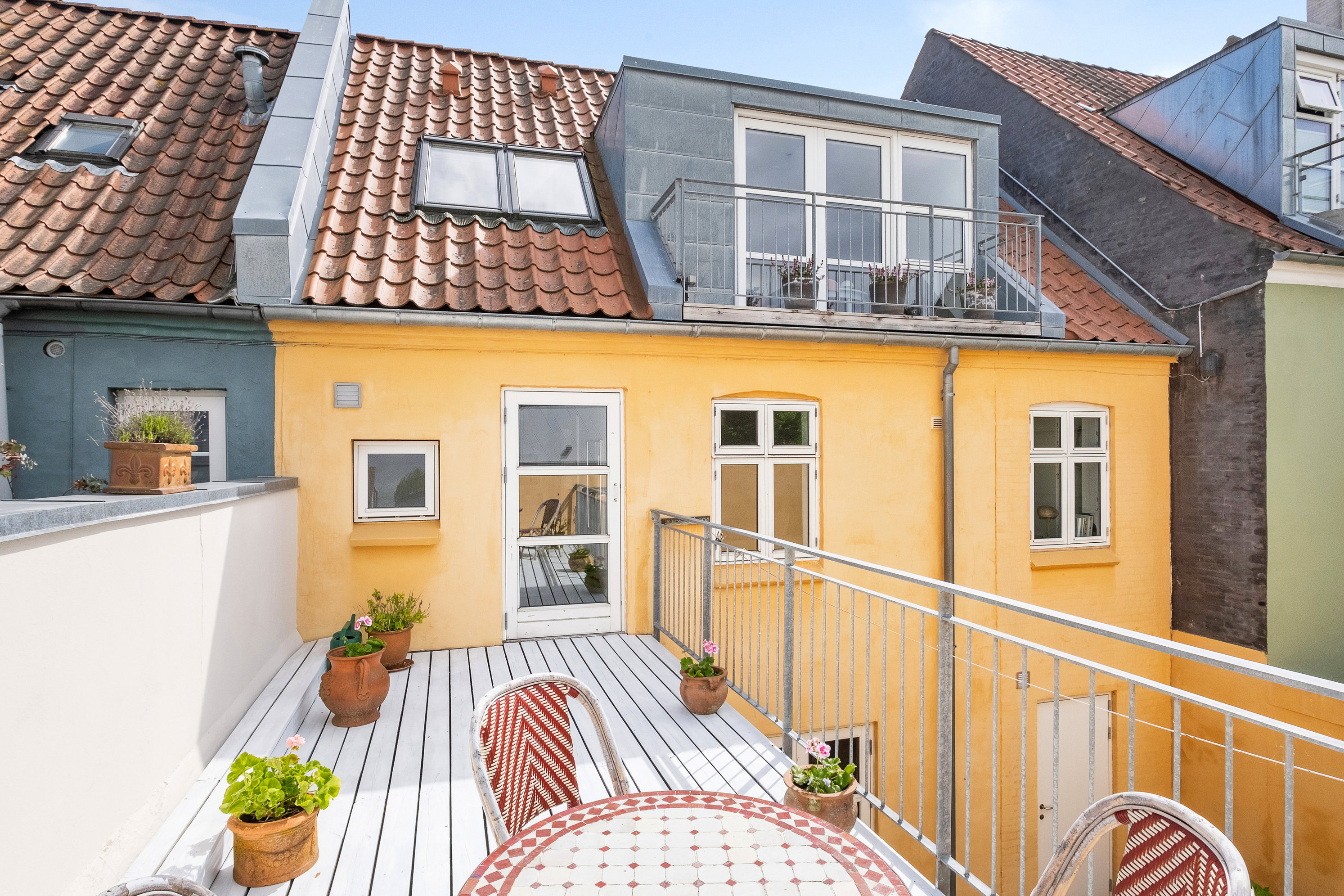 Fremhævet terrasse billede i fuldskærmstilstand. Billede af Bülowsgade 8, 8000 Aarhus C