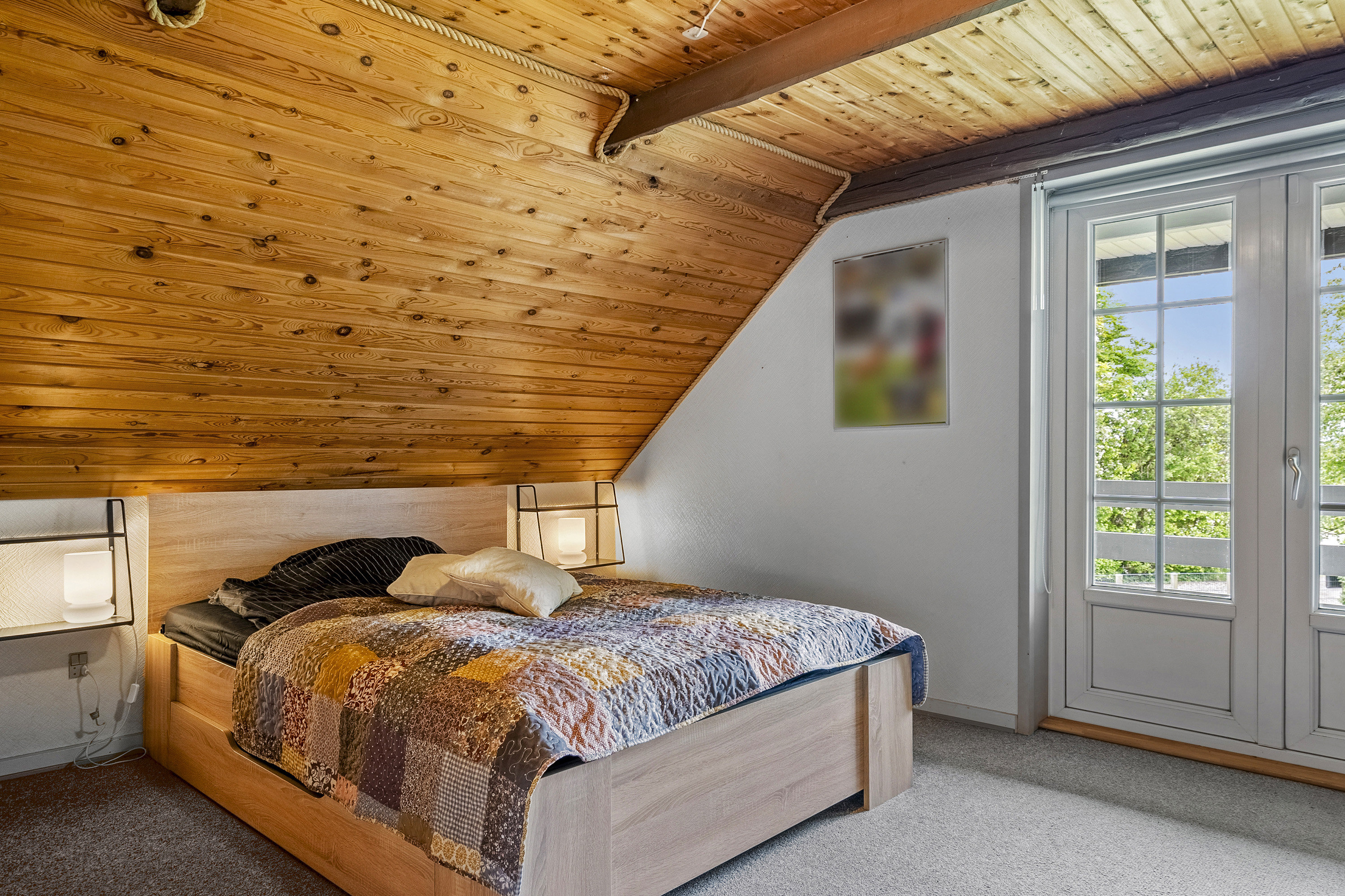 Fremhævet soveværelse billede i fuldskærmstilstand. Billede af Lynevej 17, Strellev, 6870 Ølgod