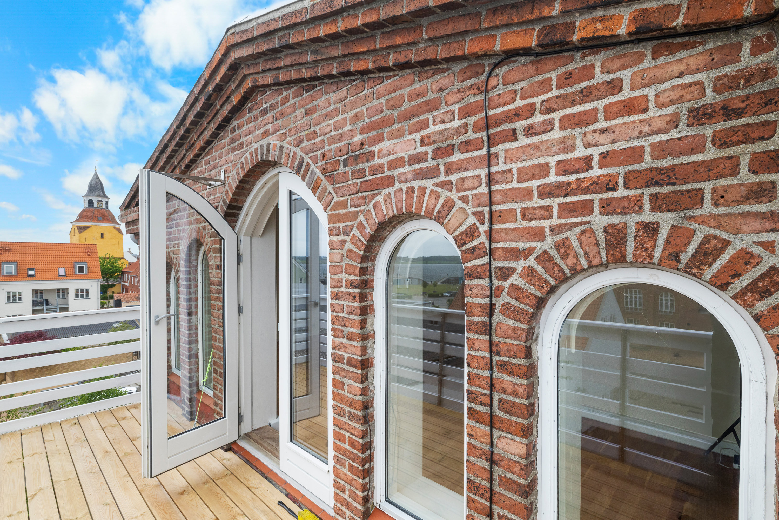 Miniaturebillede 1: facade. Billede af Østergade 30B, 2. tv., 5600 Faaborg