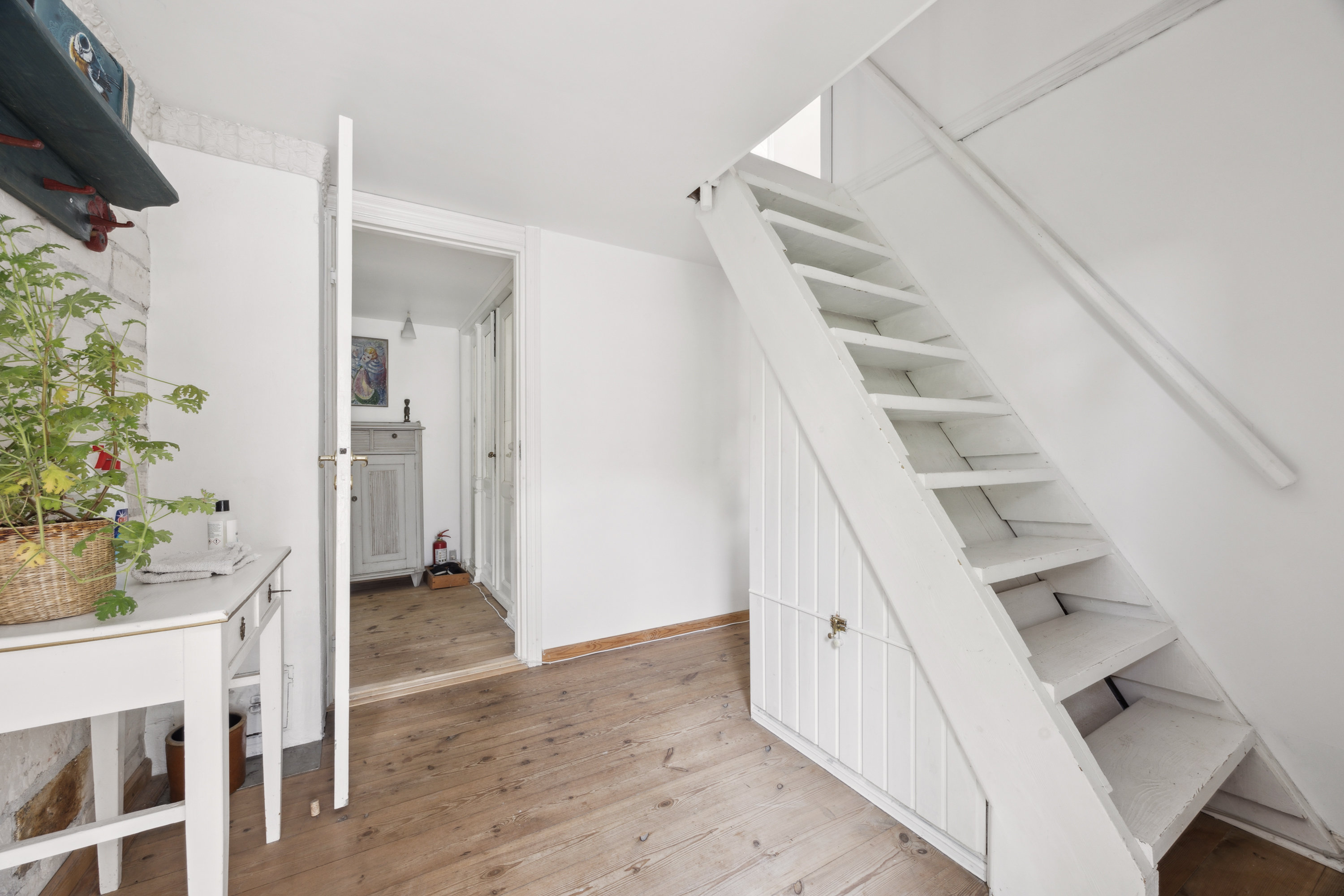 Fremhævet trappe billede i fuldskærmstilstand. Billede af Sigerslevvej 48, Sigerslev, 4660 Store Heddinge