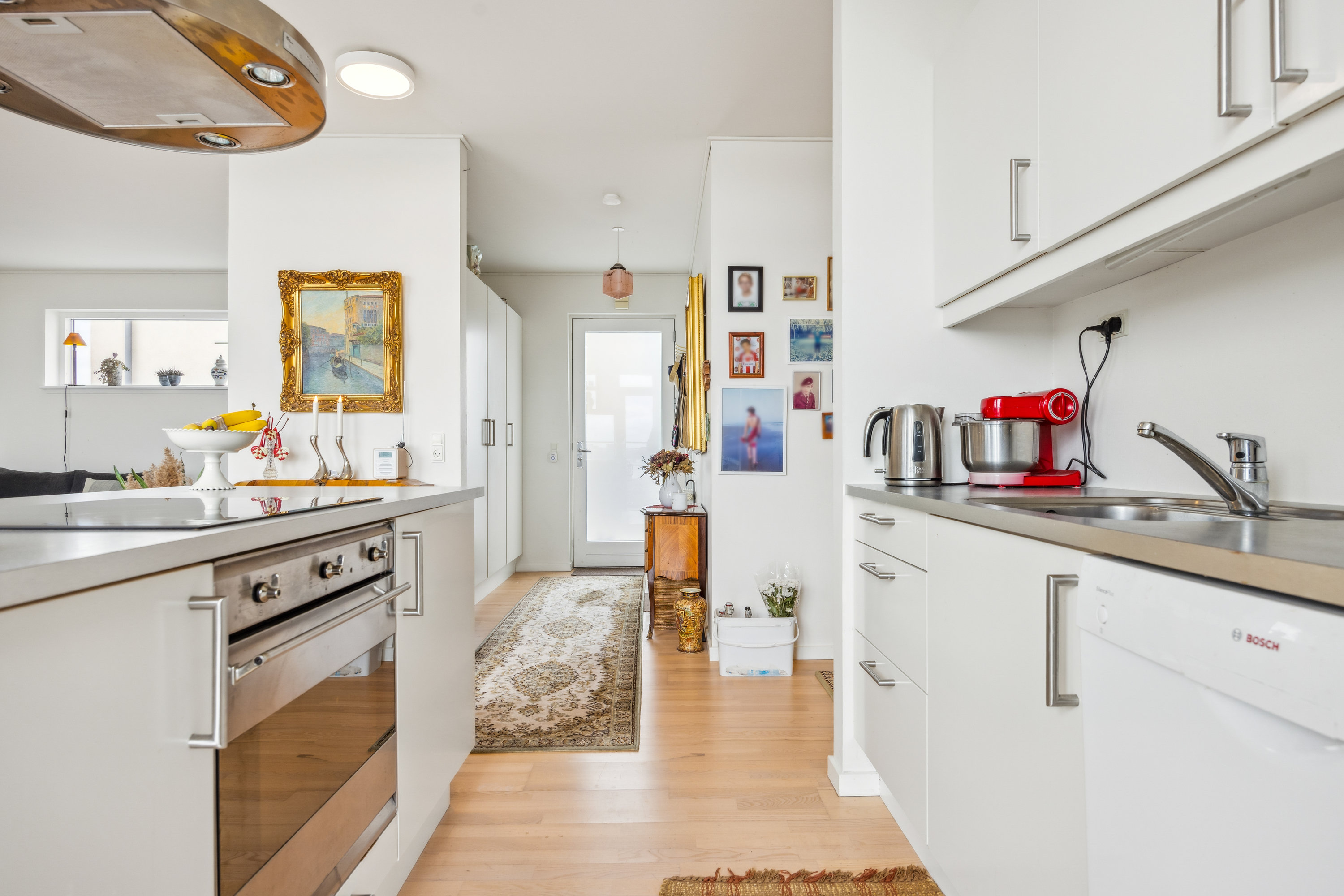 Fremhævet køkken billede i fuldskærmstilstand. Billede af Julius Posselts Vej 1D, 5. 2., 9400 Nørresundby