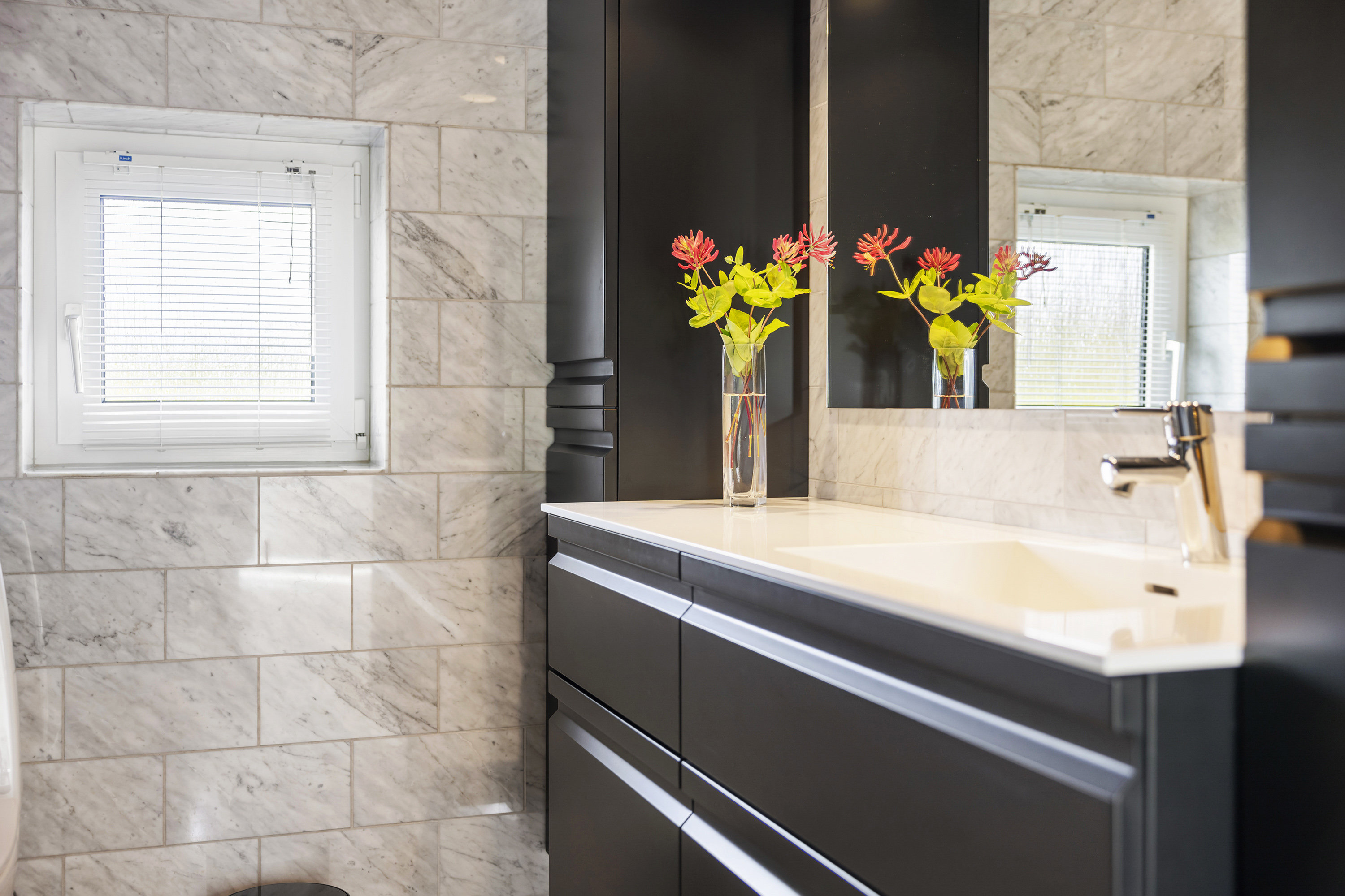 Fremhævet badeværelse billede i fuldskærmstilstand. Billede af Ryetsvej 38, Kilden, 9900 Frederikshavn