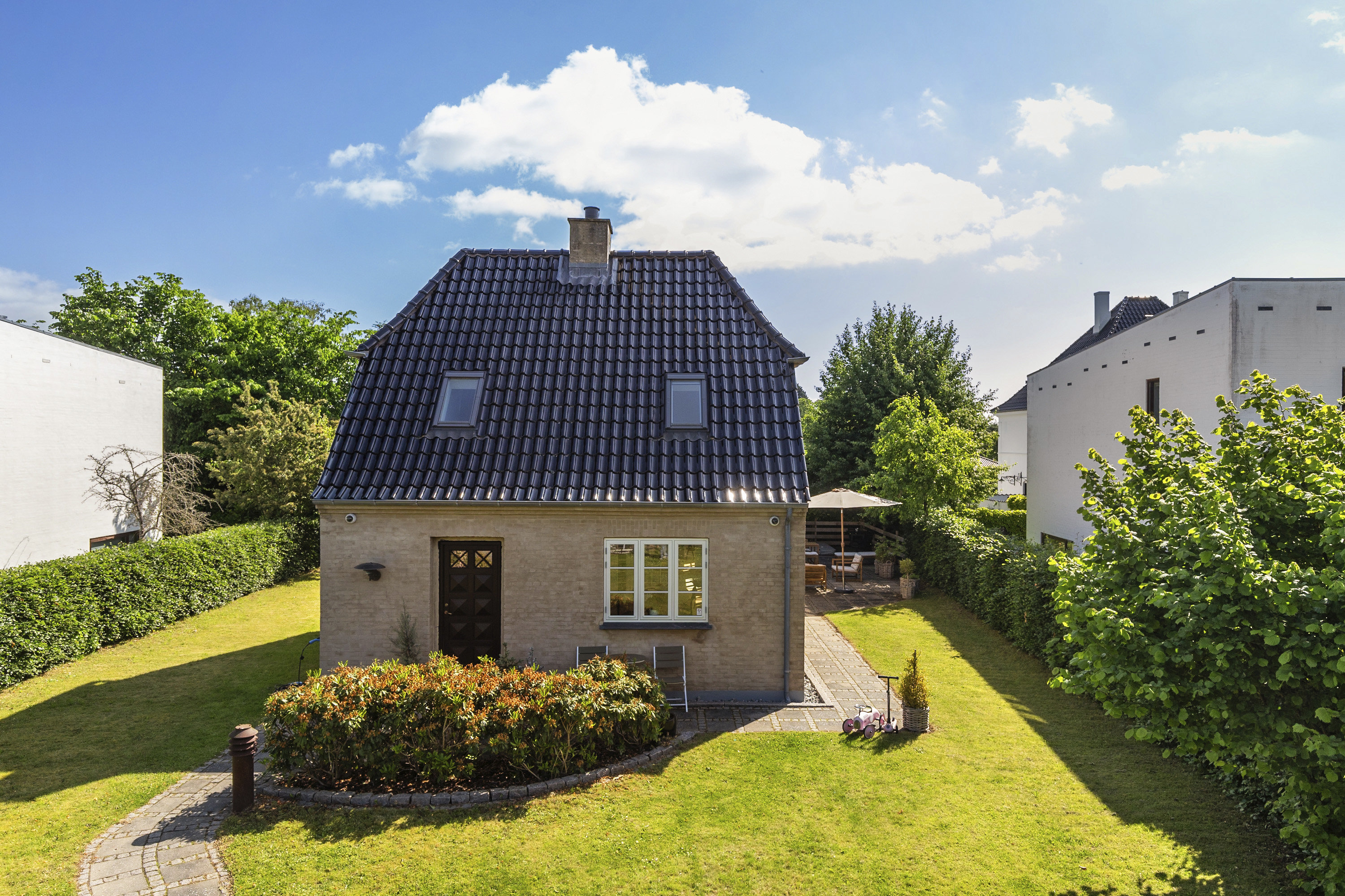 Fremhævet område billede i fuldskærmstilstand. Billede af Baneskellet 40, 2950 Vedbæk