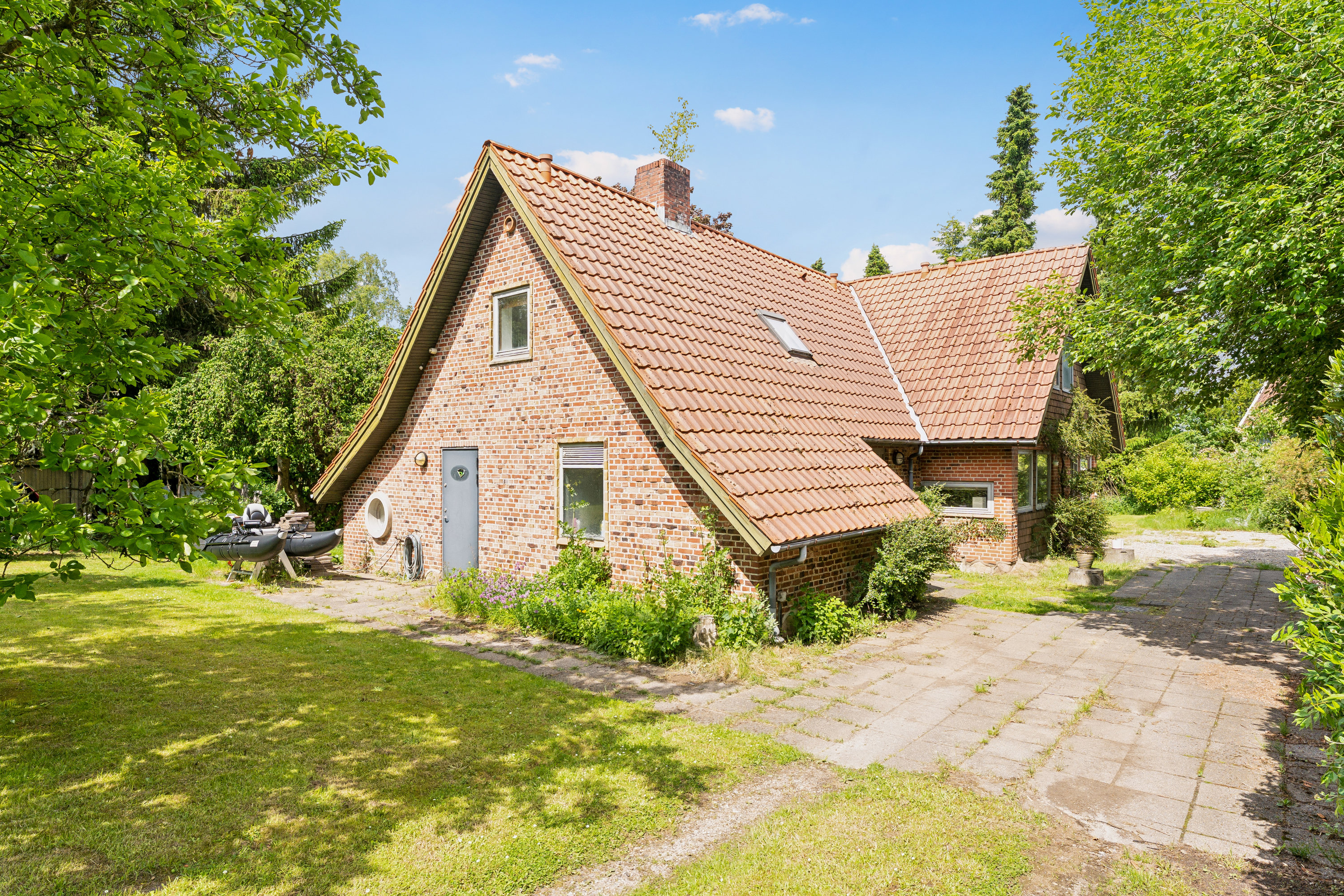 Fremhævet ejendom 1 billede i fuldskærmstilstand. Billede af Skolevangen 8, 8860 Ulstrup