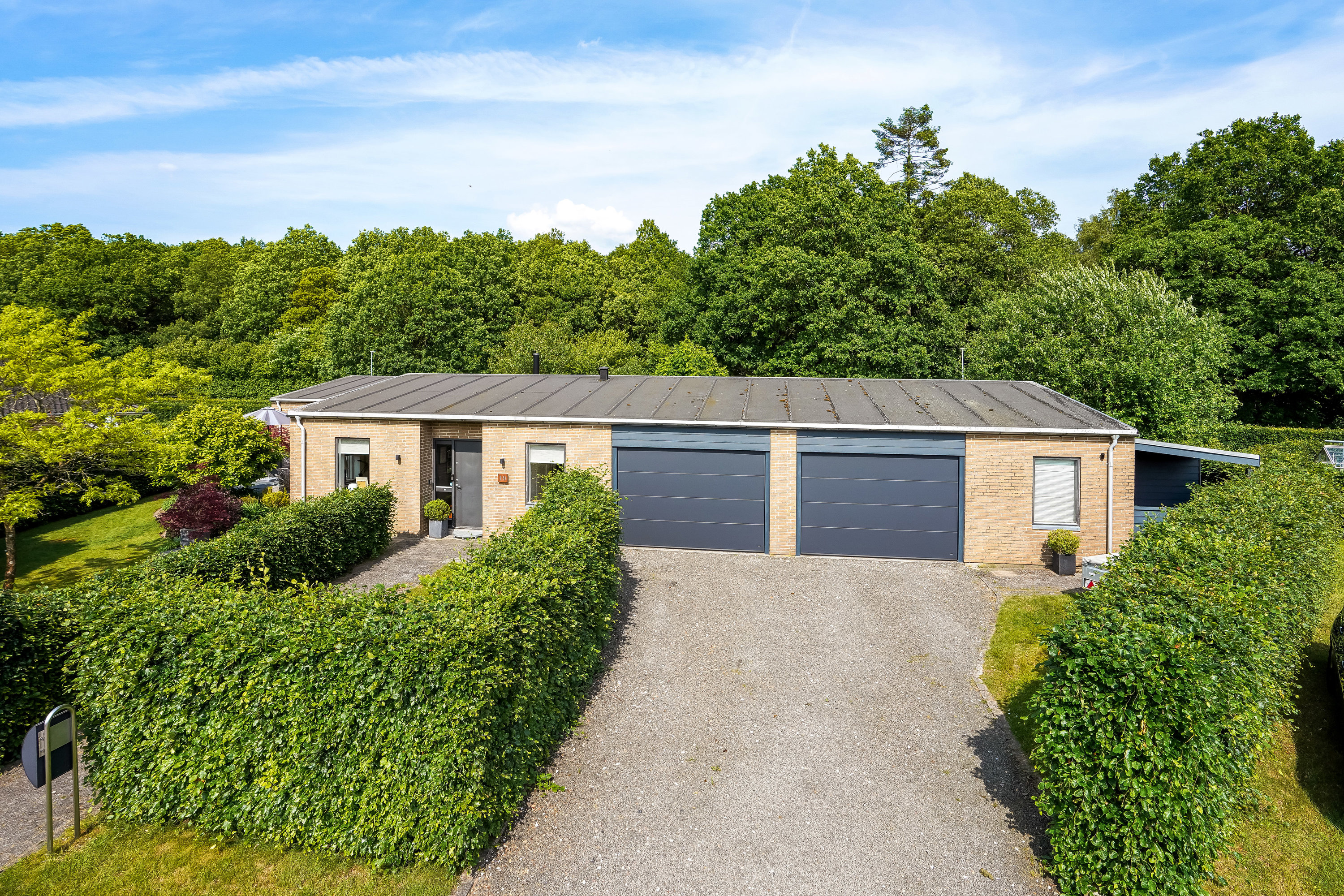 Fremhævet ejendommen billede i fuldskærmstilstand. Billede af Skovbrynet 19, 5620 Glamsbjerg